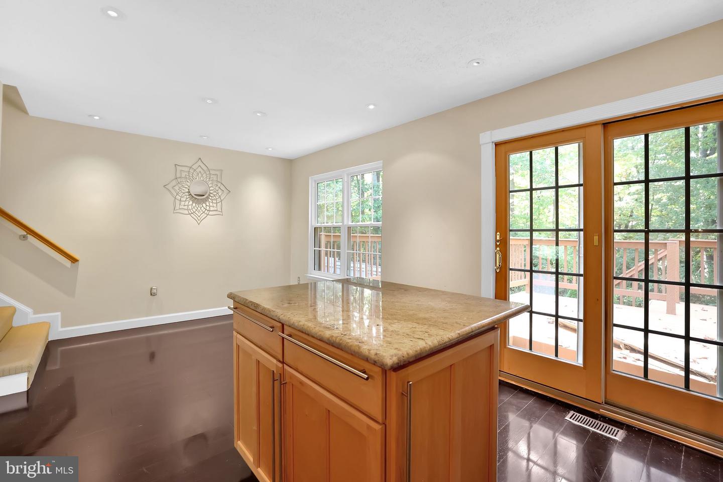 2356 BRANLEIGH PARK CT, RESTON, Virginia 20191, 3 Bedrooms Bedrooms, ,2 BathroomsBathrooms,Residential,For sale,2356 BRANLEIGH PARK CT,VAFX2274932 MLS # VAFX2274932