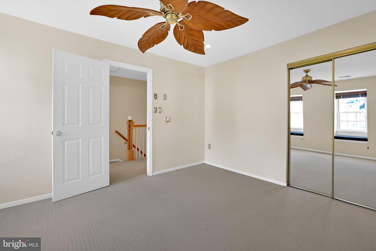 2356 BRANLEIGH PARK CT, RESTON, Virginia 20191, 3 Bedrooms Bedrooms, ,2 BathroomsBathrooms,Residential,For sale,2356 BRANLEIGH PARK CT,VAFX2274932 MLS # VAFX2274932
