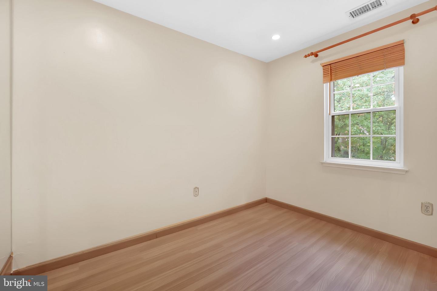 2356 BRANLEIGH PARK CT, RESTON, Virginia 20191, 3 Bedrooms Bedrooms, ,2 BathroomsBathrooms,Residential,For sale,2356 BRANLEIGH PARK CT,VAFX2274932 MLS # VAFX2274932