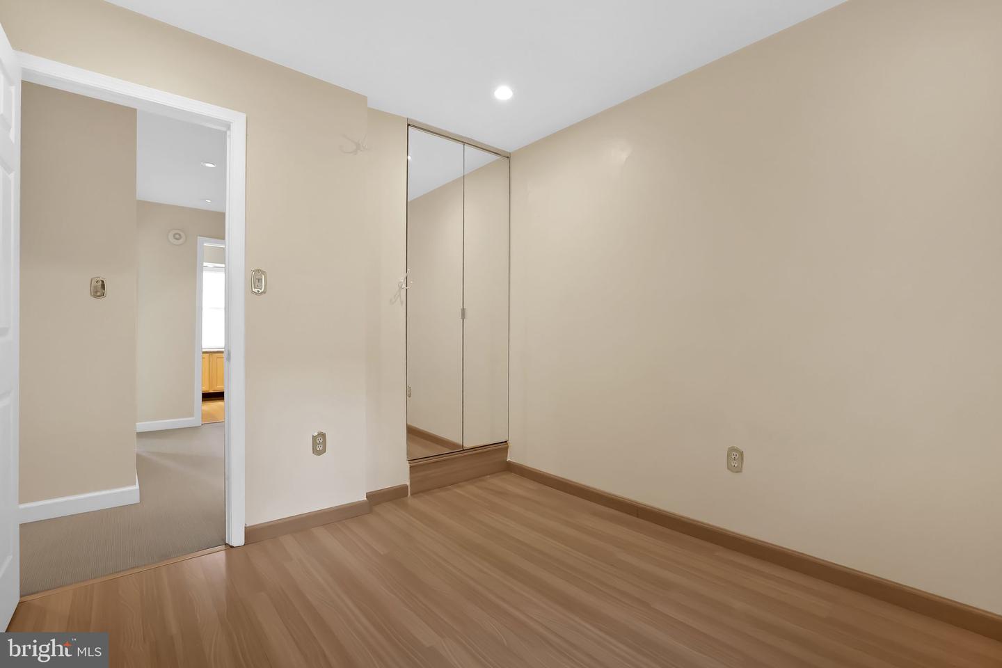 2356 BRANLEIGH PARK CT, RESTON, Virginia 20191, 3 Bedrooms Bedrooms, ,2 BathroomsBathrooms,Residential,For sale,2356 BRANLEIGH PARK CT,VAFX2274932 MLS # VAFX2274932