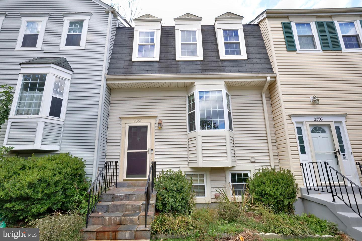 2356 BRANLEIGH PARK CT, RESTON, Virginia 20191, 3 Bedrooms Bedrooms, ,2 BathroomsBathrooms,Residential,For sale,2356 BRANLEIGH PARK CT,VAFX2274932 MLS # VAFX2274932