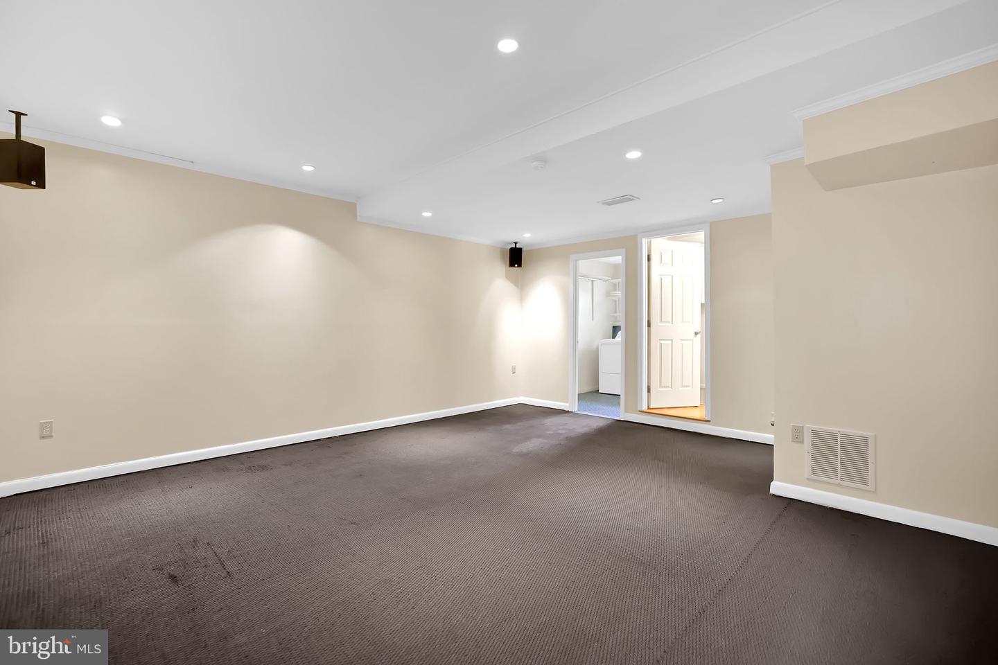 2356 BRANLEIGH PARK CT, RESTON, Virginia 20191, 3 Bedrooms Bedrooms, ,2 BathroomsBathrooms,Residential,For sale,2356 BRANLEIGH PARK CT,VAFX2274932 MLS # VAFX2274932