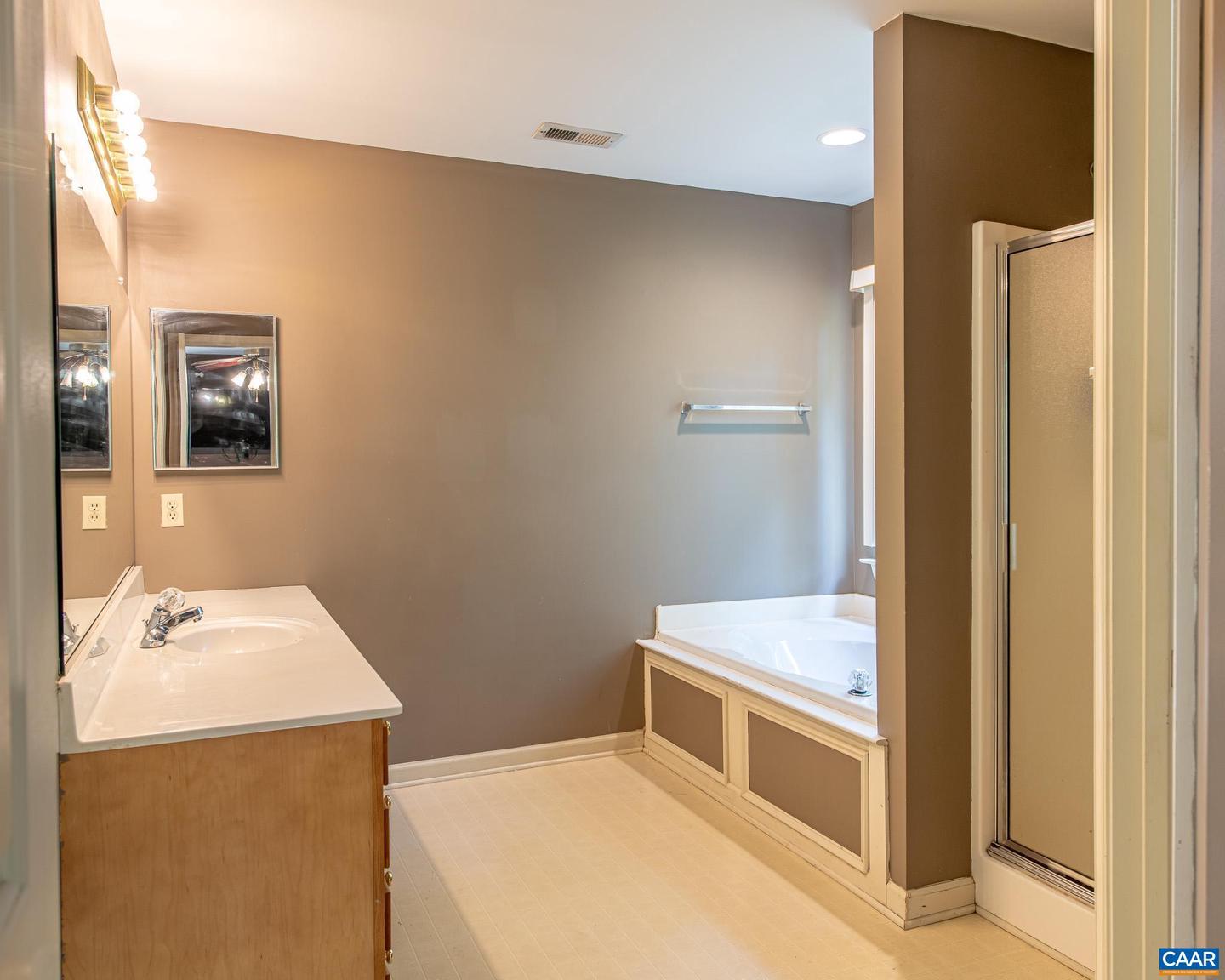 503 JEFFERSON, PALMYRA, Virginia 22963, 4 Bedrooms Bedrooms, ,2 BathroomsBathrooms,Residential,For sale,503 JEFFERSON,670121 MLS # 670121 503 JEFFERSON, PALMYRA, Virginia 22963, 4 Bedrooms Bedrooms, ,2 BathroomsBathrooms,Residential,For sale,503 JEFFERSON,670121 MLS # 670121