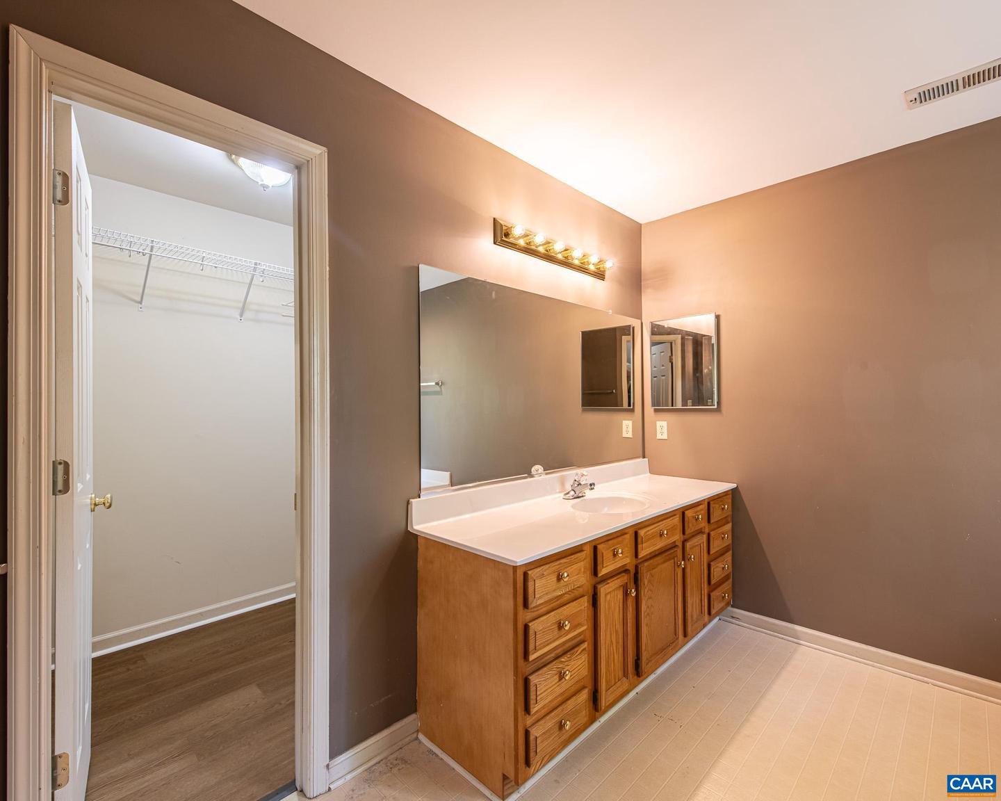 503 JEFFERSON, PALMYRA, Virginia 22963, 4 Bedrooms Bedrooms, ,2 BathroomsBathrooms,Residential,For sale,503 JEFFERSON,670121 MLS # 670121 503 JEFFERSON, PALMYRA, Virginia 22963, 4 Bedrooms Bedrooms, ,2 BathroomsBathrooms,Residential,For sale,503 JEFFERSON,670121 MLS # 670121