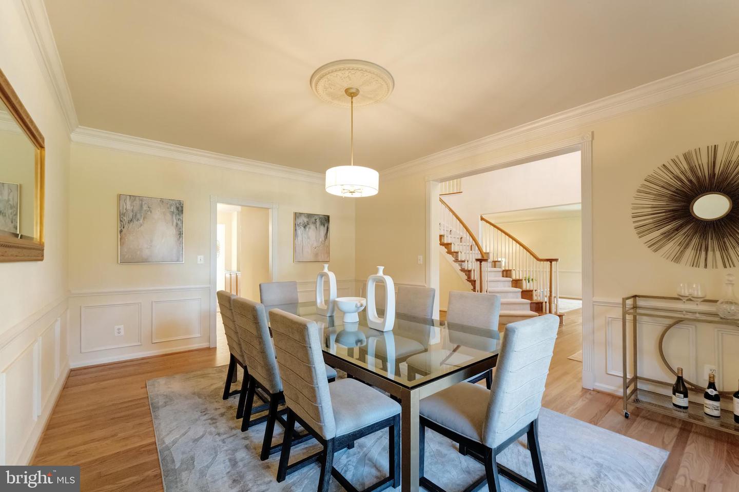 12704 AUTUMN CREST DR, HERNDON, Virginia 20171, 5 Bedrooms Bedrooms, ,4 BathroomsBathrooms,Residential,For sale,12704 AUTUMN CREST DR,VAFX2274968 MLS # VAFX2274968