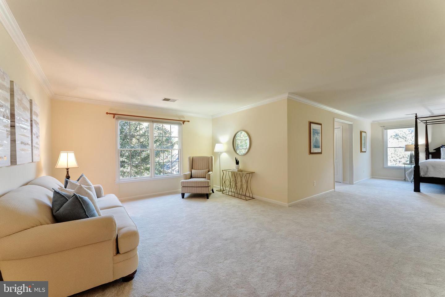 12704 AUTUMN CREST DR, HERNDON, Virginia 20171, 5 Bedrooms Bedrooms, ,4 BathroomsBathrooms,Residential,For sale,12704 AUTUMN CREST DR,VAFX2274968 MLS # VAFX2274968