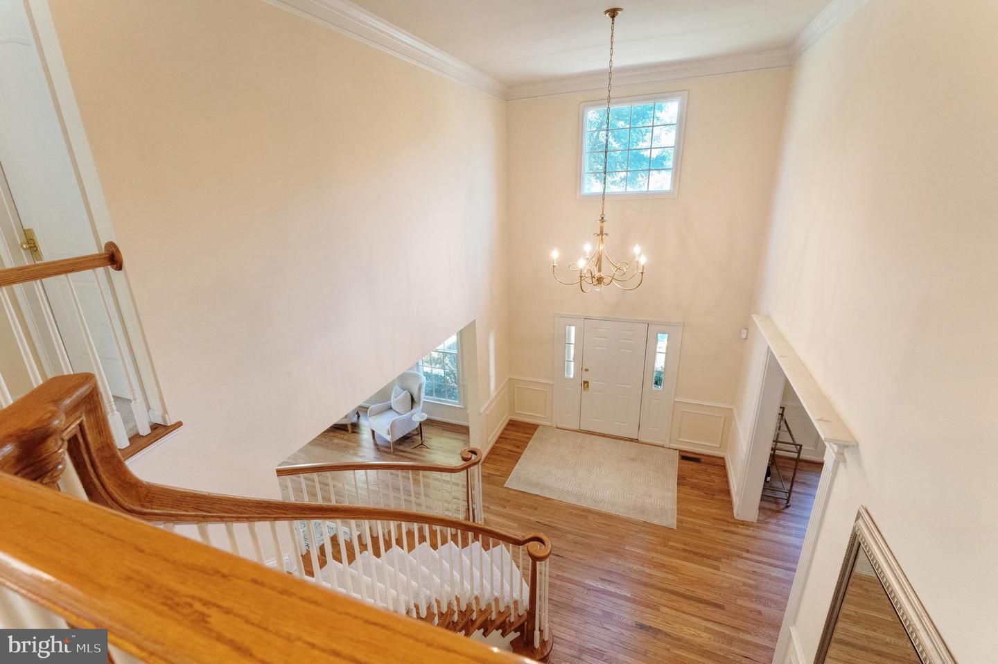 12704 AUTUMN CREST DR, HERNDON, Virginia 20171, 5 Bedrooms Bedrooms, ,4 BathroomsBathrooms,Residential,For sale,12704 AUTUMN CREST DR,VAFX2274968 MLS # VAFX2274968