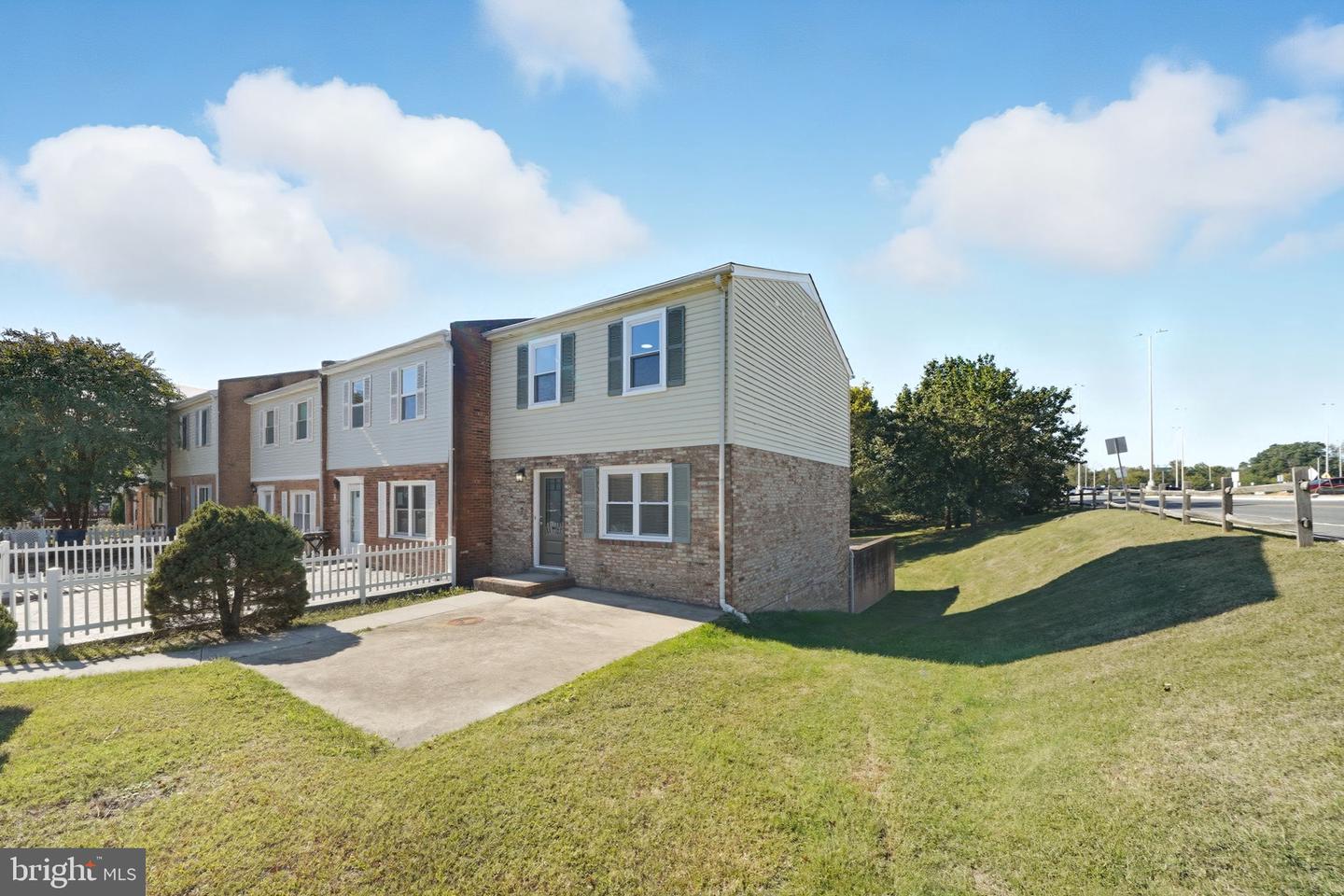 1 ALICE CT, STAFFORD, Virginia 22556, 3 Bedrooms Bedrooms, ,3 BathroomsBathrooms,Residential,For sale,1 ALICE CT,VAST2043584 MLS # VAST2043584