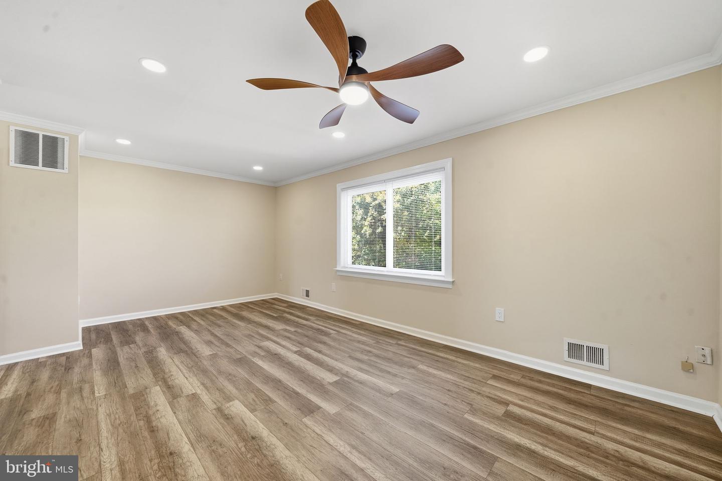 1 ALICE CT, STAFFORD, Virginia 22556, 3 Bedrooms Bedrooms, ,3 BathroomsBathrooms,Residential,For sale,1 ALICE CT,VAST2043584 MLS # VAST2043584