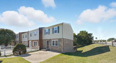 1 ALICE CT, STAFFORD, Virginia 22556, 3 Bedrooms Bedrooms, ,3 BathroomsBathrooms,Residential,For sale,1 ALICE CT,VAST2043584 MLS # VAST2043584
