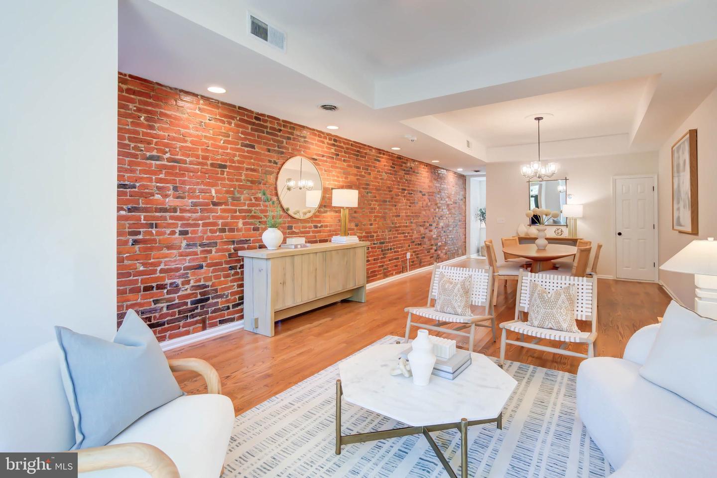 819 11TH ST NE, WASHINGTON, District Of Columbia 20002, 3 Bedrooms Bedrooms, ,2 BathroomsBathrooms,Residential,For sale,819 11TH ST NE,DCDC2227562 MLS # DCDC2227562