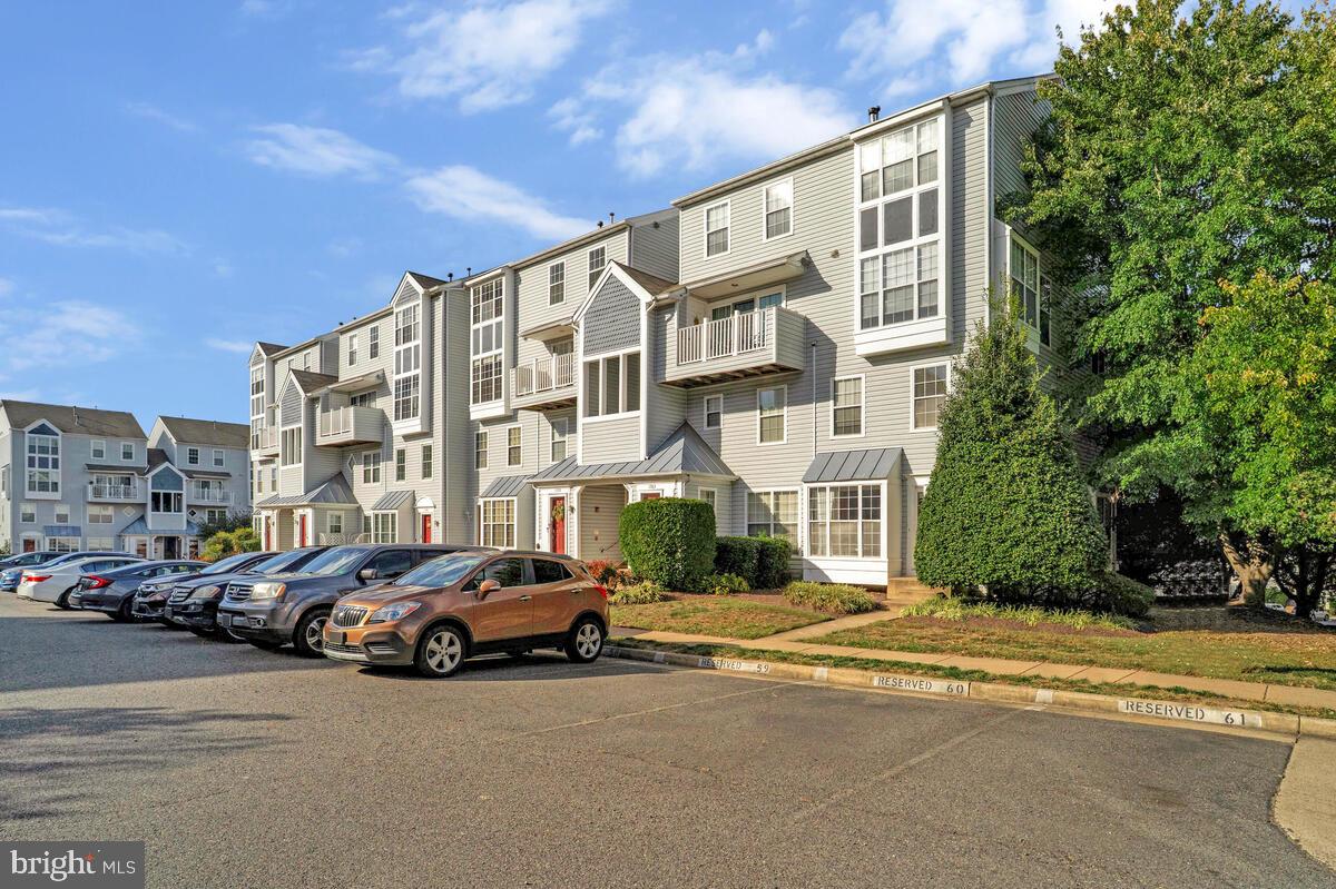 11761 TOLSON PL #11761, WOODBRIDGE, Virginia 22192, 2 Bedrooms Bedrooms, ,2 BathroomsBathrooms,Residential,For sale,11761 TOLSON PL #11761,VAPW2106214 MLS # VAPW2106214