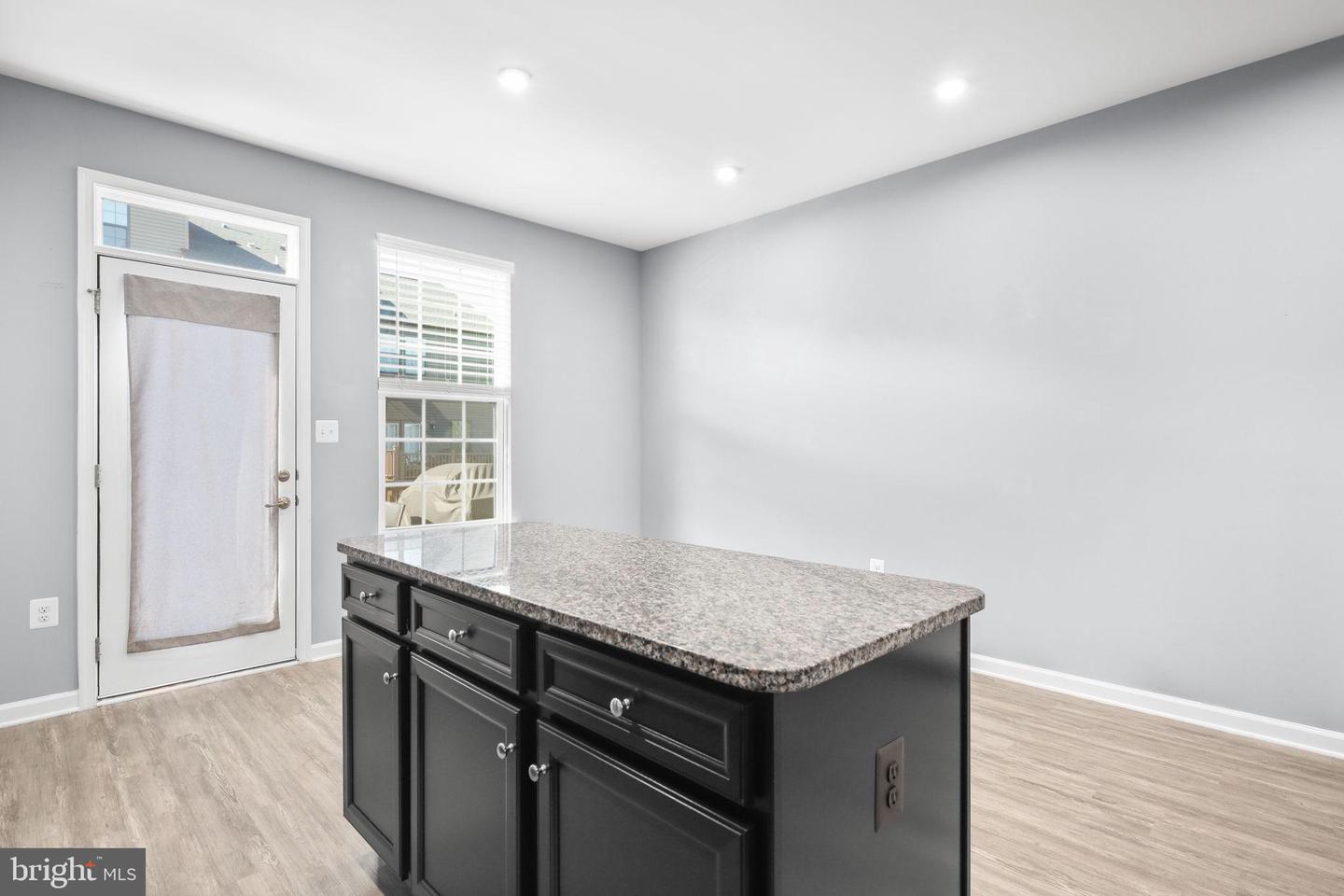 2004 TRACK CIR, FREDERICKSBURG, Virginia 22401, 3 Bedrooms Bedrooms, 9 Rooms Rooms,3 BathroomsBathrooms,Residential,For sale,2004 TRACK CIR,VAFB2009136 MLS # VAFB2009136