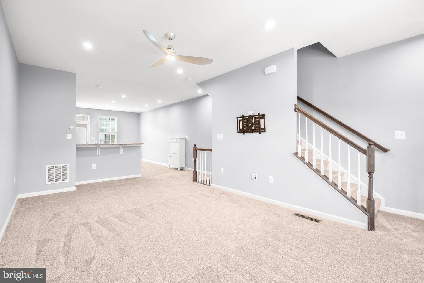 2004 TRACK CIR, FREDERICKSBURG, Virginia 22401, 3 Bedrooms Bedrooms, 9 Rooms Rooms,3 BathroomsBathrooms,Residential,For sale,2004 TRACK CIR,VAFB2009136 MLS # VAFB2009136