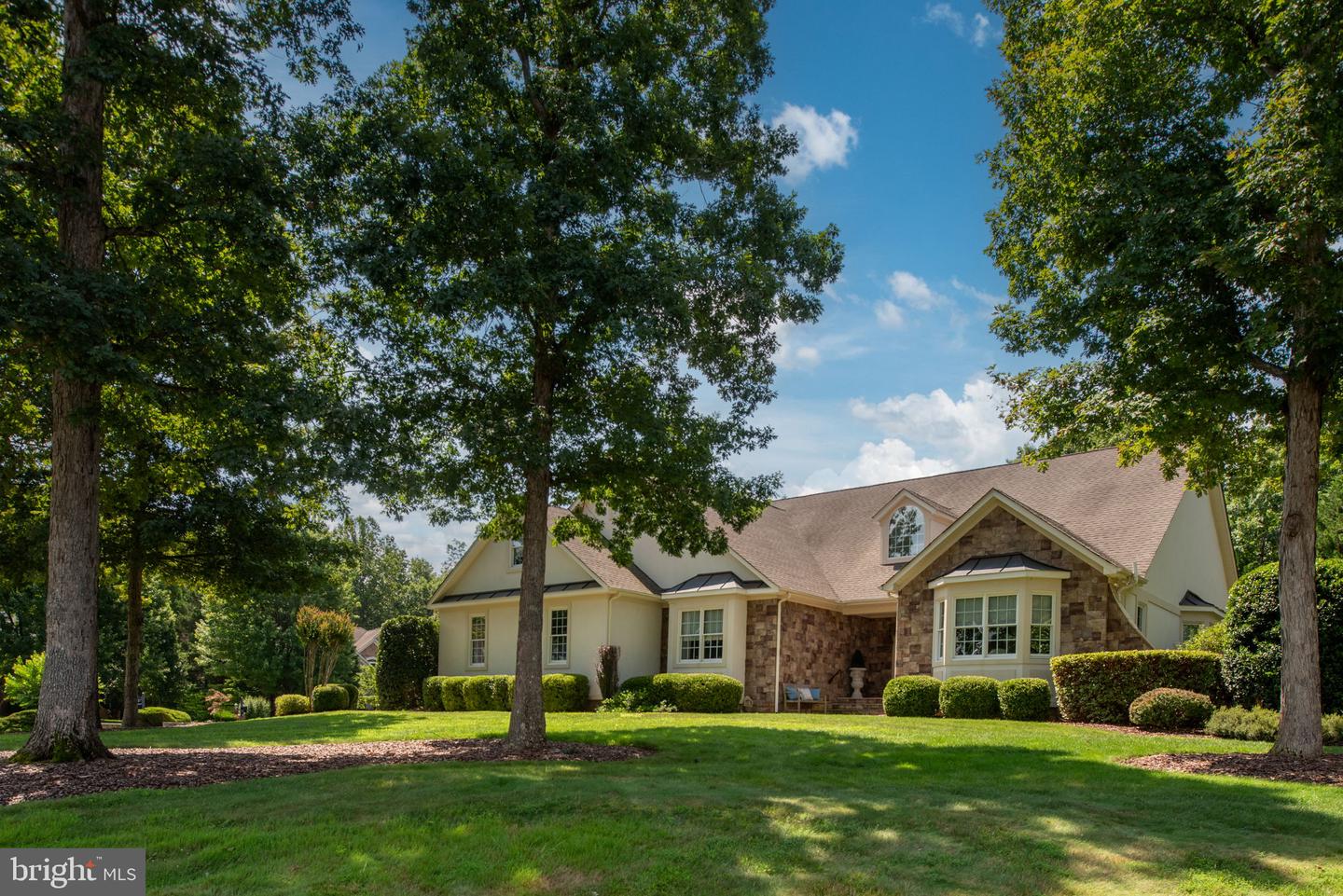 11208 KNOLLS END, SPOTSYLVANIA, Virginia 22551, 6 Bedrooms Bedrooms, ,5 BathroomsBathrooms,Residential,For sale,11208 KNOLLS END,VASP2037008 MLS # VASP2037008