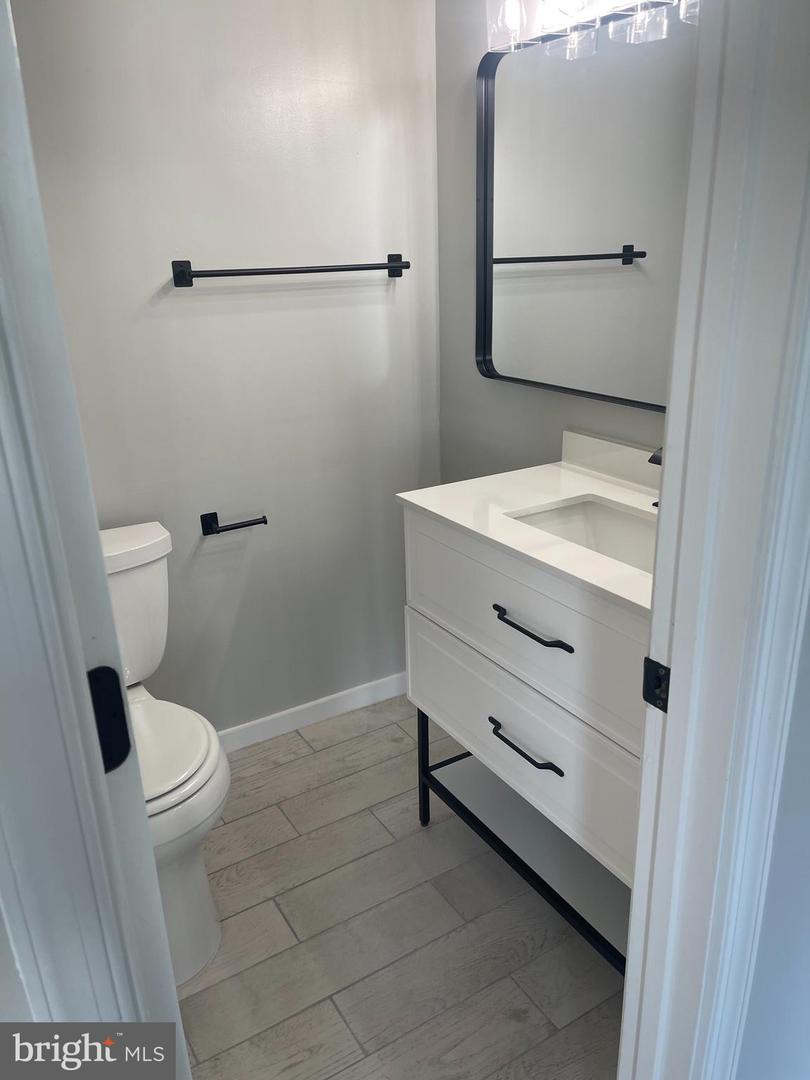 12751 DARA DR #102, WOODBRIDGE, Virginia 22192, 1 Bedroom Bedrooms, ,1 BathroomBathrooms,Residential,For sale,12751 DARA DR #102,VAPW2106230 MLS # VAPW2106230