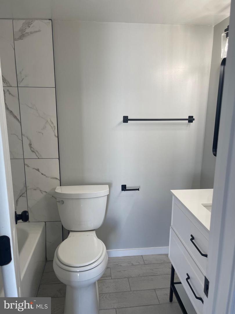 12751 DARA DR #102, WOODBRIDGE, Virginia 22192, 1 Bedroom Bedrooms, ,1 BathroomBathrooms,Residential,For sale,12751 DARA DR #102,VAPW2106230 MLS # VAPW2106230
