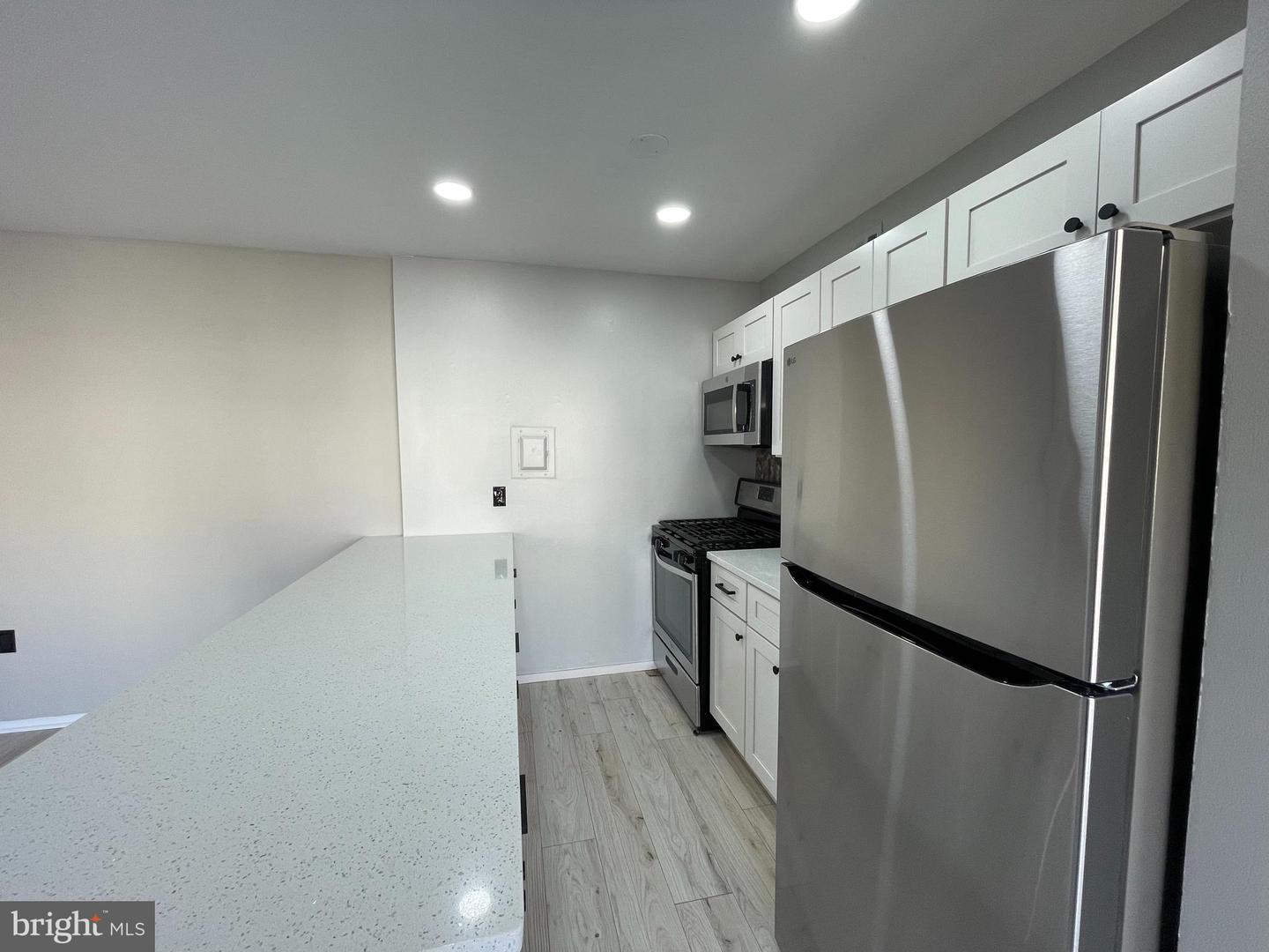 12751 DARA DR #102, WOODBRIDGE, Virginia 22192, 1 Bedroom Bedrooms, ,1 BathroomBathrooms,Residential,For sale,12751 DARA DR #102,VAPW2106230 MLS # VAPW2106230
