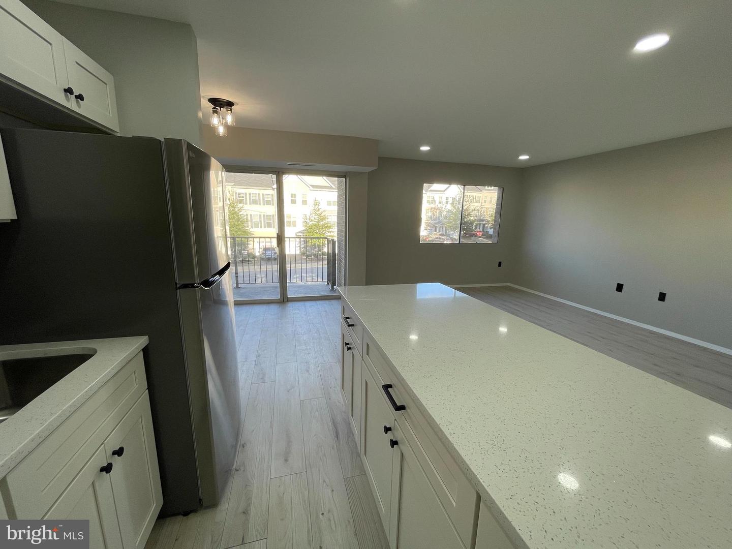 12751 DARA DR #102, WOODBRIDGE, Virginia 22192, 1 Bedroom Bedrooms, ,1 BathroomBathrooms,Residential,For sale,12751 DARA DR #102,VAPW2106230 MLS # VAPW2106230