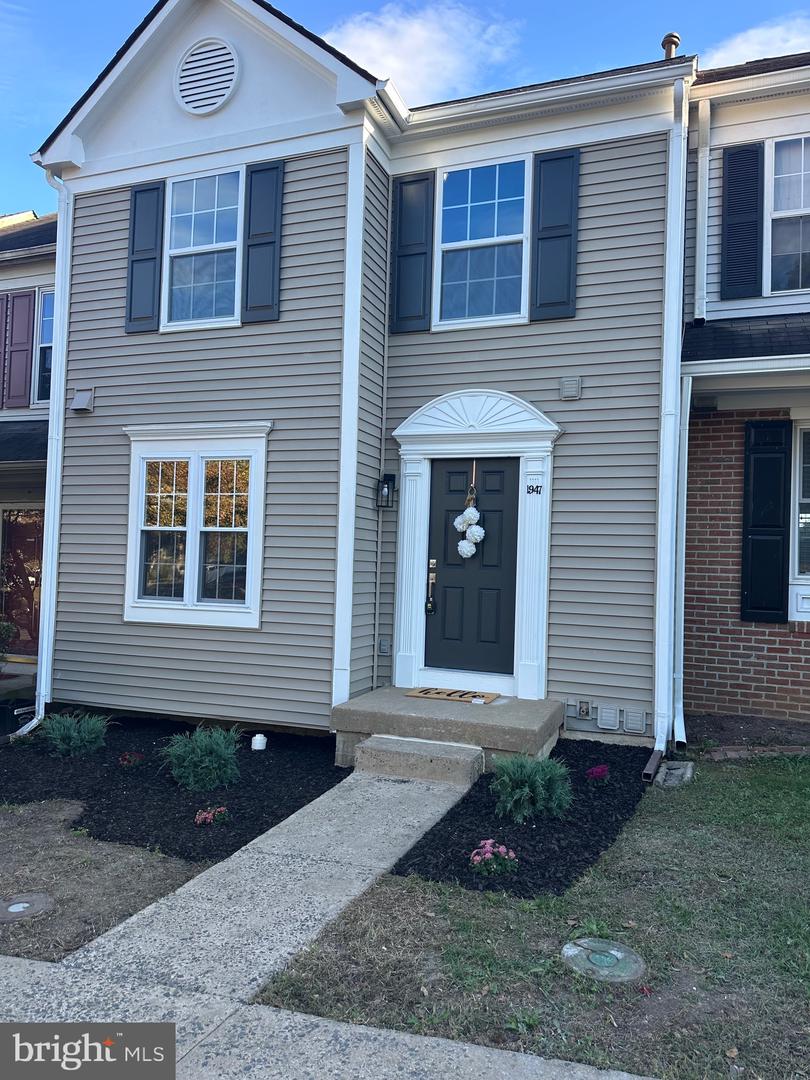 1947 INGLEBROOK DR, WOODBRIDGE, Virginia 22192, 3 Bedrooms Bedrooms, ,3 BathroomsBathrooms,Residential,For sale,1947 INGLEBROOK DR,VAPW2106236 MLS # VAPW2106236