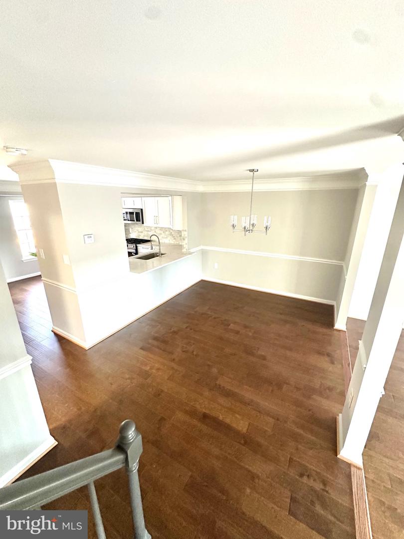1947 INGLEBROOK DR, WOODBRIDGE, Virginia 22192, 3 Bedrooms Bedrooms, ,3 BathroomsBathrooms,Residential,For sale,1947 INGLEBROOK DR,VAPW2106236 MLS # VAPW2106236