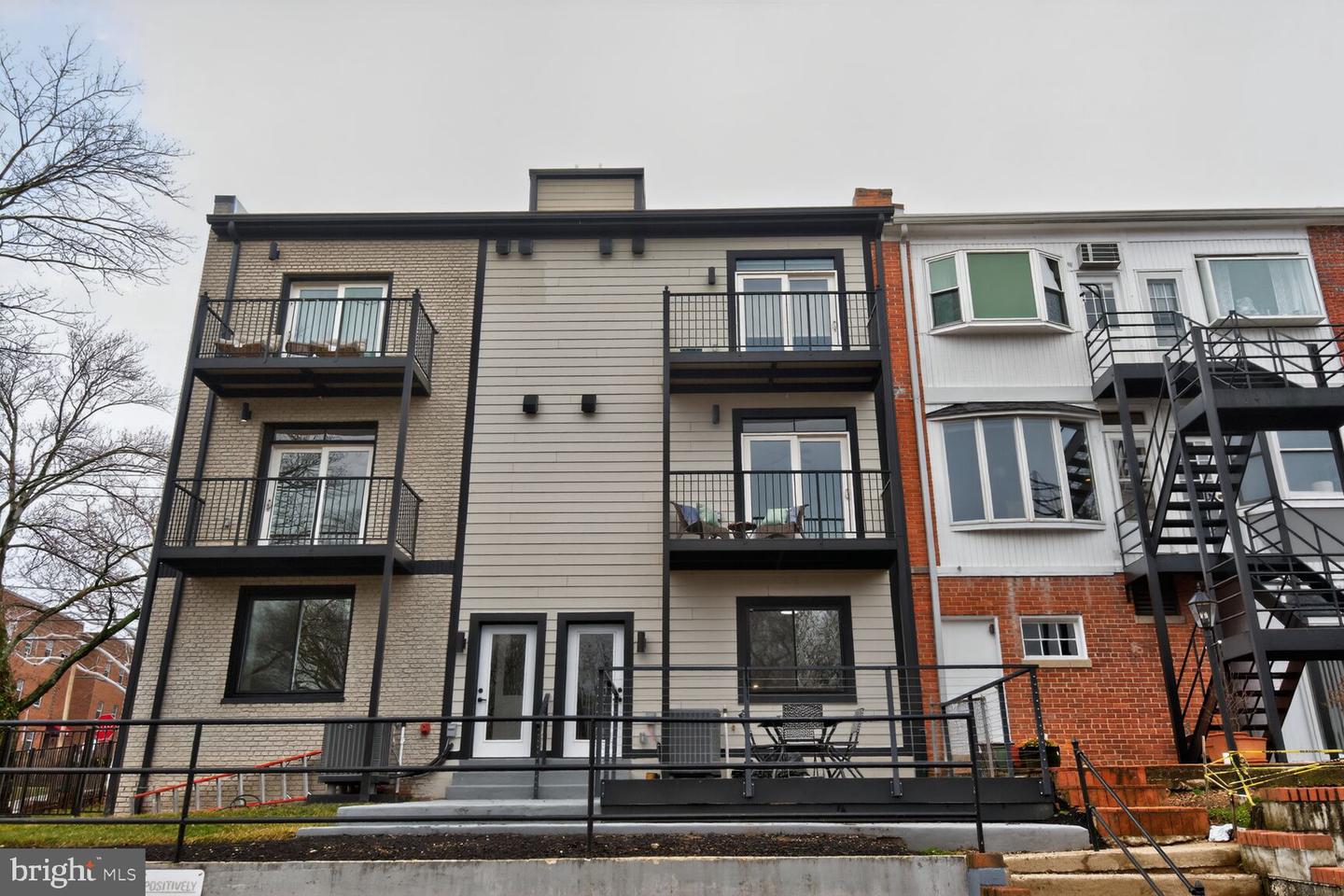 2524 41ST ST NW #UNIT 2, WASHINGTON, District Of Columbia 20007, 2 Bedrooms Bedrooms, ,2 BathroomsBathrooms,Residential,For sale,2524 41ST ST NW #UNIT 2,DCDC2227596 MLS # DCDC2227596 2524 41ST ST NW #UNIT 2, WASHINGTON, District Of Columbia 20007, 2 Bedrooms Bedrooms, ,2 BathroomsBathrooms,Residential,For sale,2524 41ST ST NW #UNIT 2,DCDC2227596 MLS # DCDC2227596