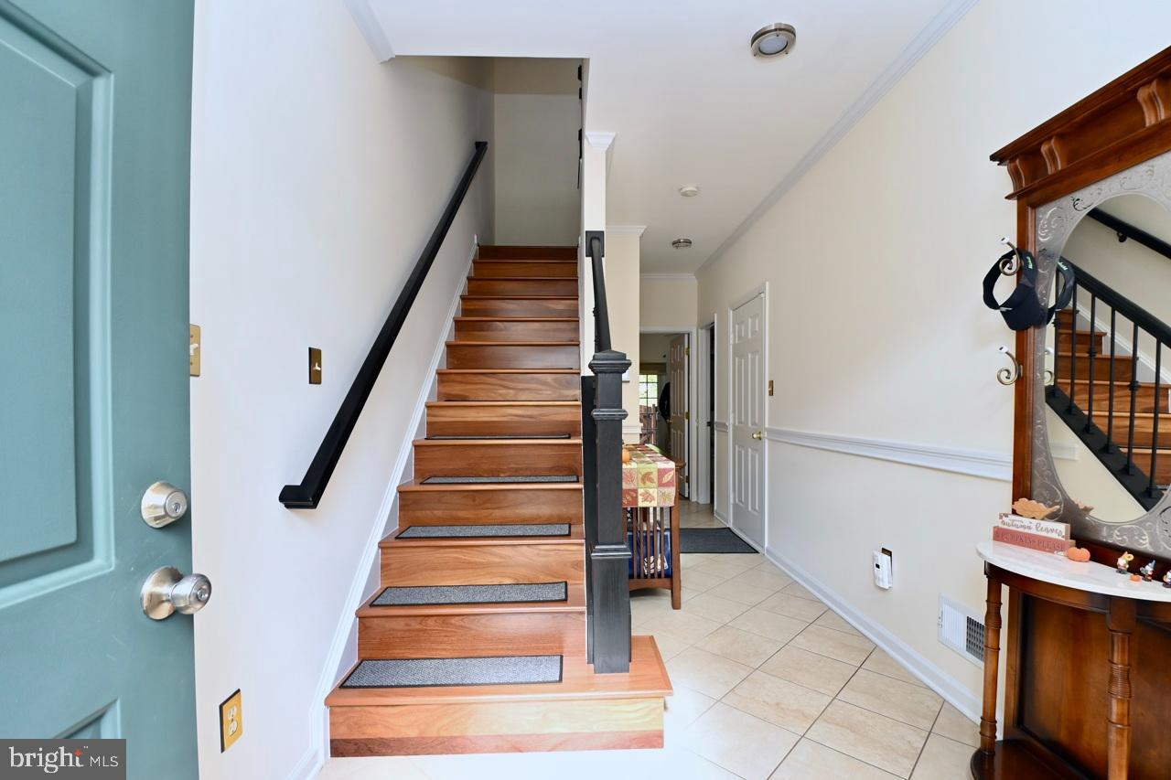 6622 PATENT PARISH LN, ALEXANDRIA, Virginia 22315, ,Residential,For sale,6622 PATENT PARISH LN,VAFX2275018 MLS # VAFX2275018