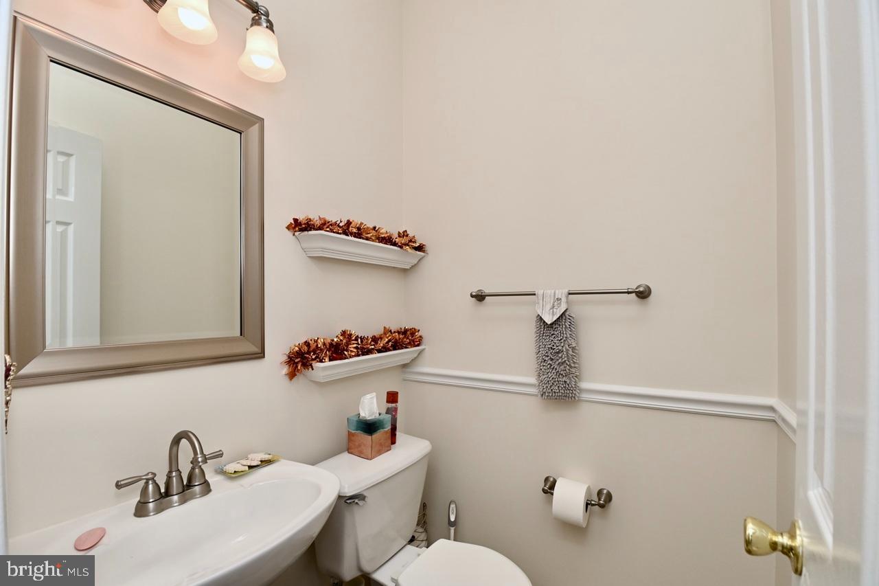 6622 PATENT PARISH LN, ALEXANDRIA, Virginia 22315, ,Residential,For sale,6622 PATENT PARISH LN,VAFX2275018 MLS # VAFX2275018