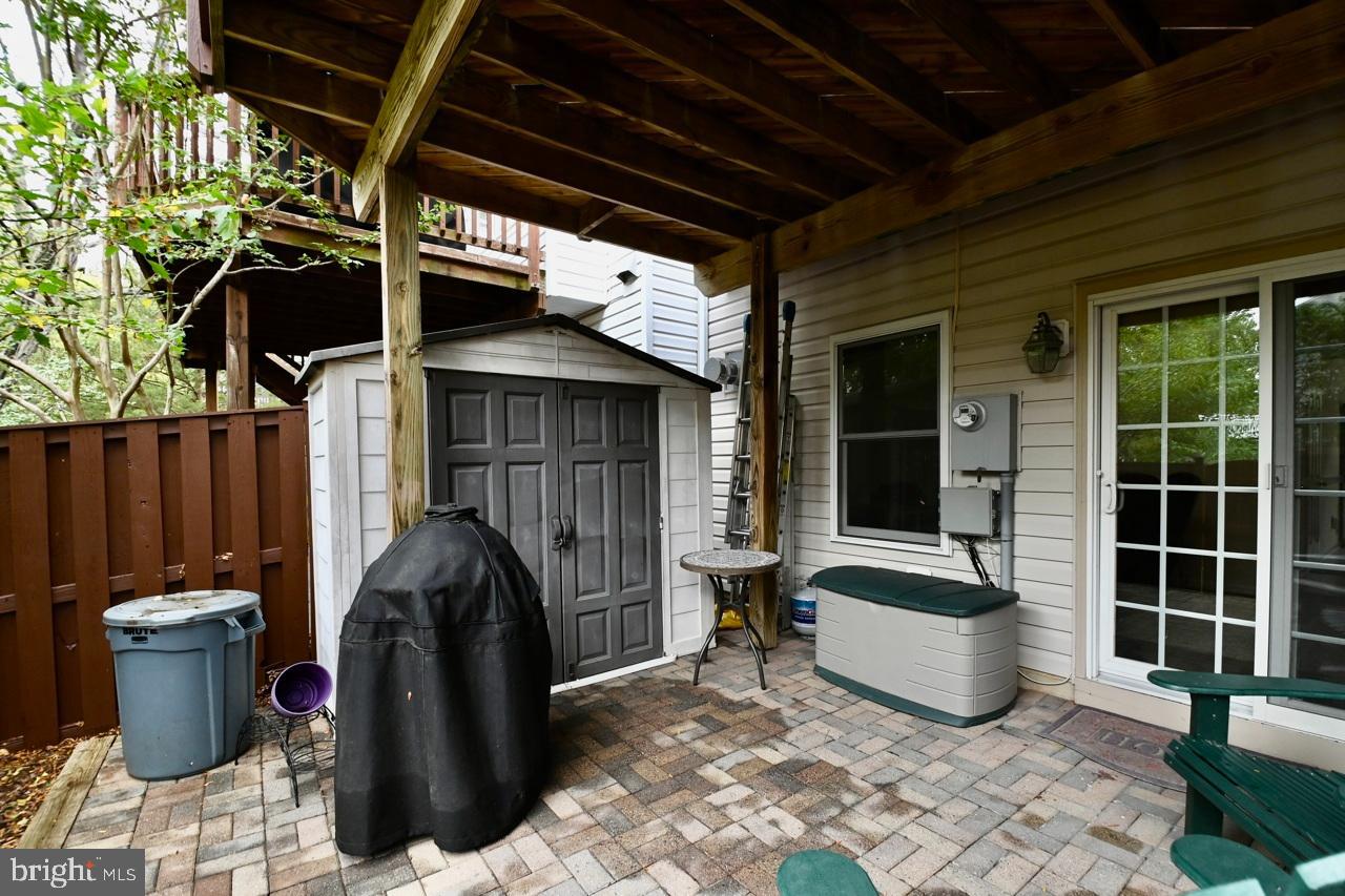 6622 PATENT PARISH LN, ALEXANDRIA, Virginia 22315, ,Residential,For sale,6622 PATENT PARISH LN,VAFX2275018 MLS # VAFX2275018