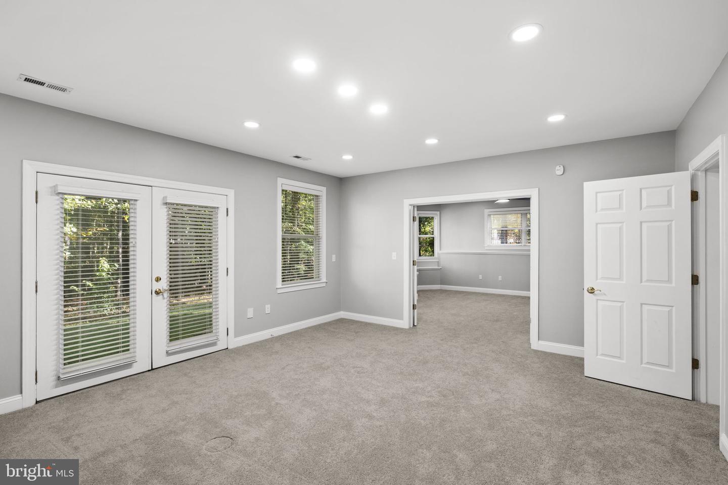 11607 FAWN LAKE PKWY, SPOTSYLVANIA, Virginia 22551, 6 Bedrooms Bedrooms, ,4 BathroomsBathrooms,Residential,For sale,11607 FAWN LAKE PKWY,VASP2037010 MLS # VASP2037010