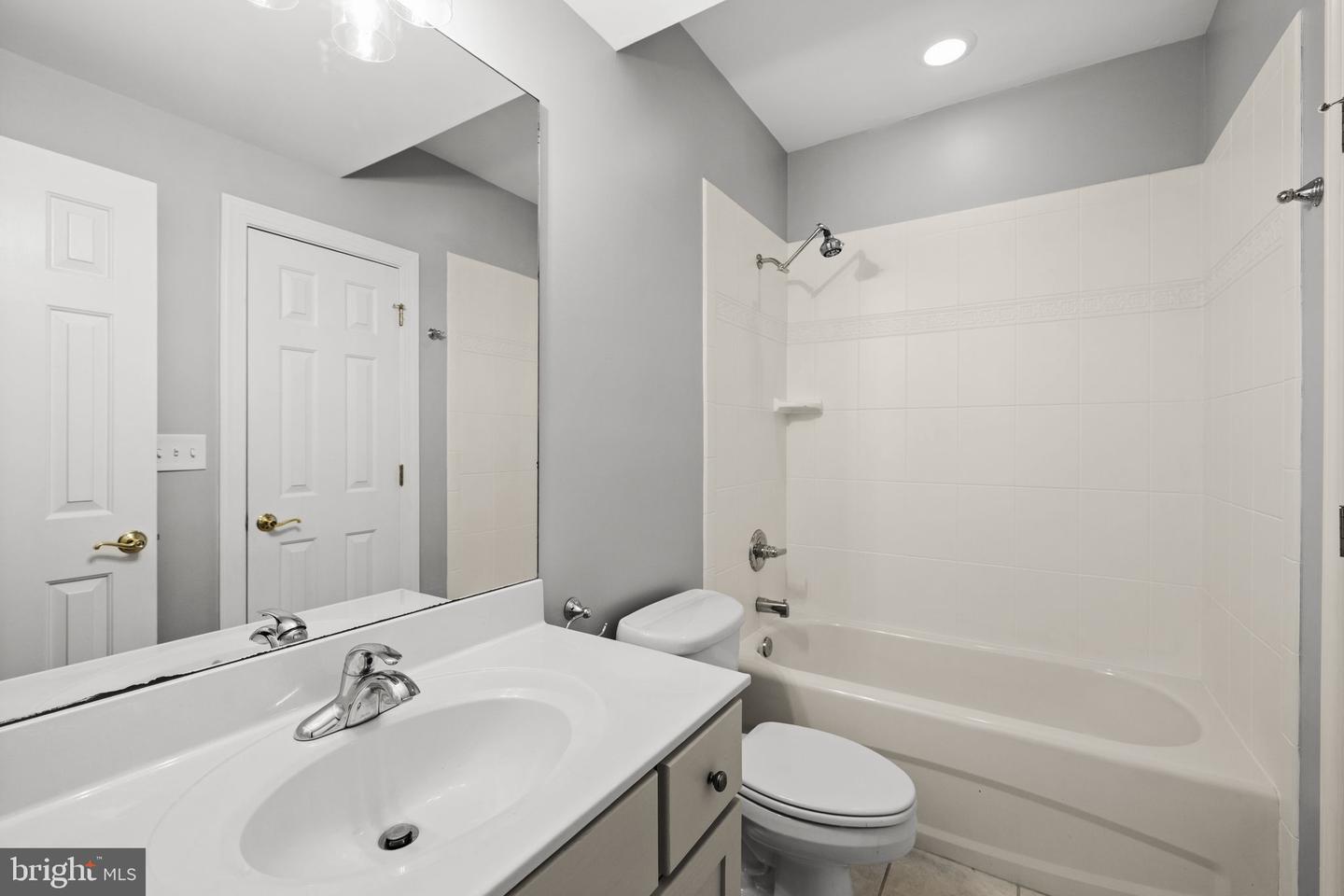 11607 FAWN LAKE PKWY, SPOTSYLVANIA, Virginia 22551, 6 Bedrooms Bedrooms, ,4 BathroomsBathrooms,Residential,For sale,11607 FAWN LAKE PKWY,VASP2037010 MLS # VASP2037010