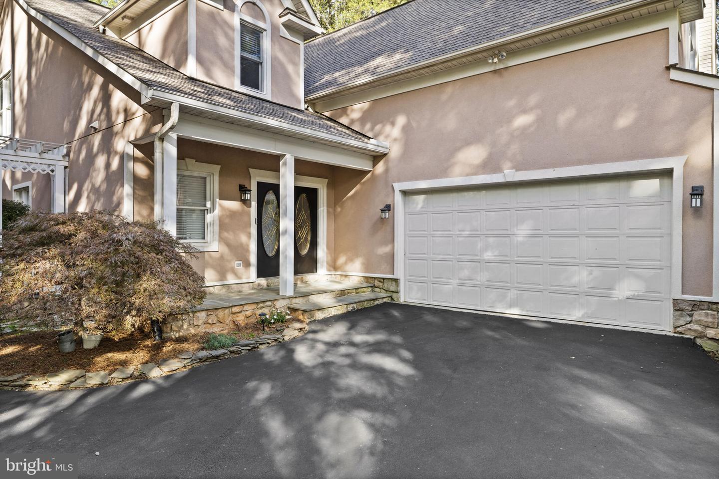 11607 FAWN LAKE PKWY, SPOTSYLVANIA, Virginia 22551, 6 Bedrooms Bedrooms, ,4 BathroomsBathrooms,Residential,For sale,11607 FAWN LAKE PKWY,VASP2037010 MLS # VASP2037010
