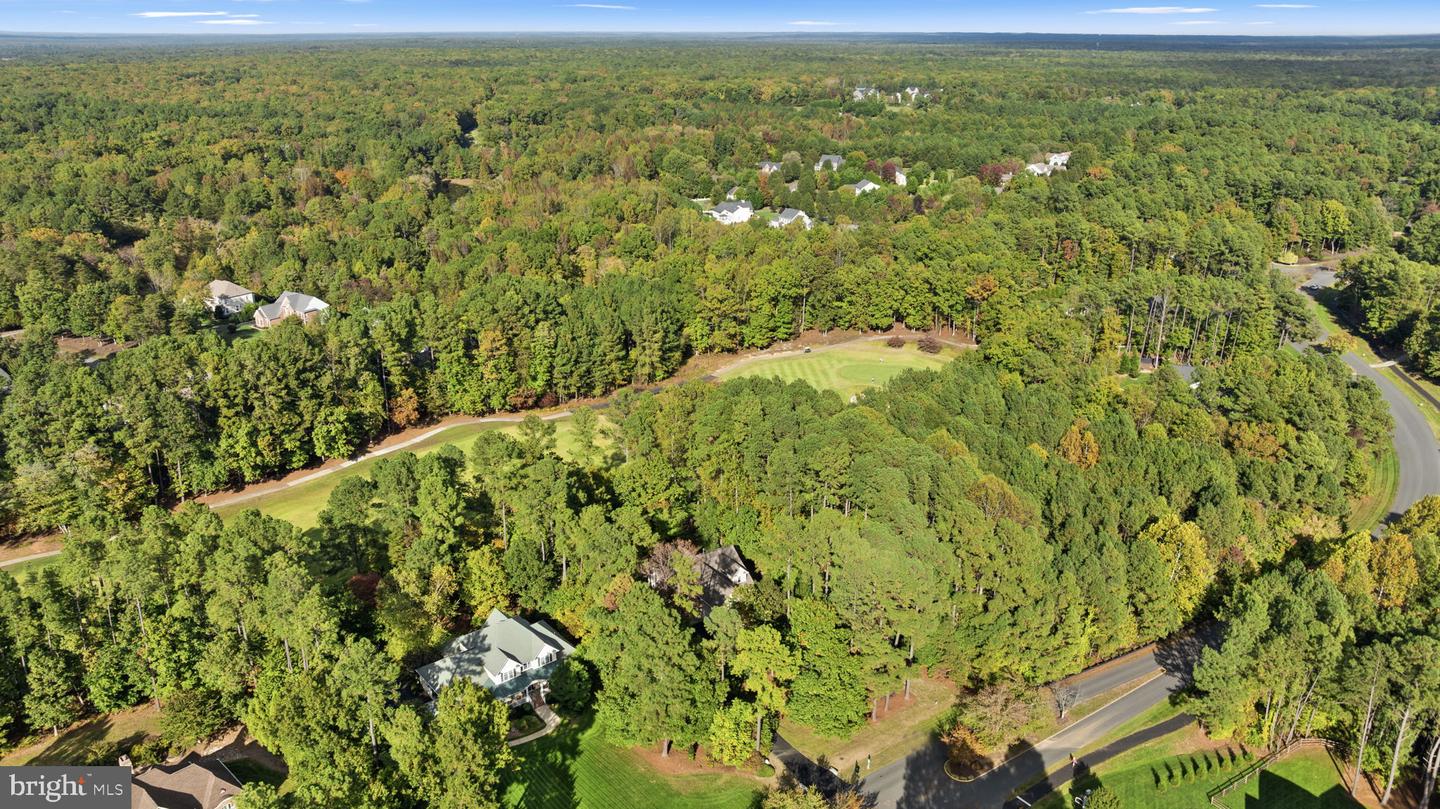 11607 FAWN LAKE PKWY, SPOTSYLVANIA, Virginia 22551, 6 Bedrooms Bedrooms, ,4 BathroomsBathrooms,Residential,For sale,11607 FAWN LAKE PKWY,VASP2037010 MLS # VASP2037010