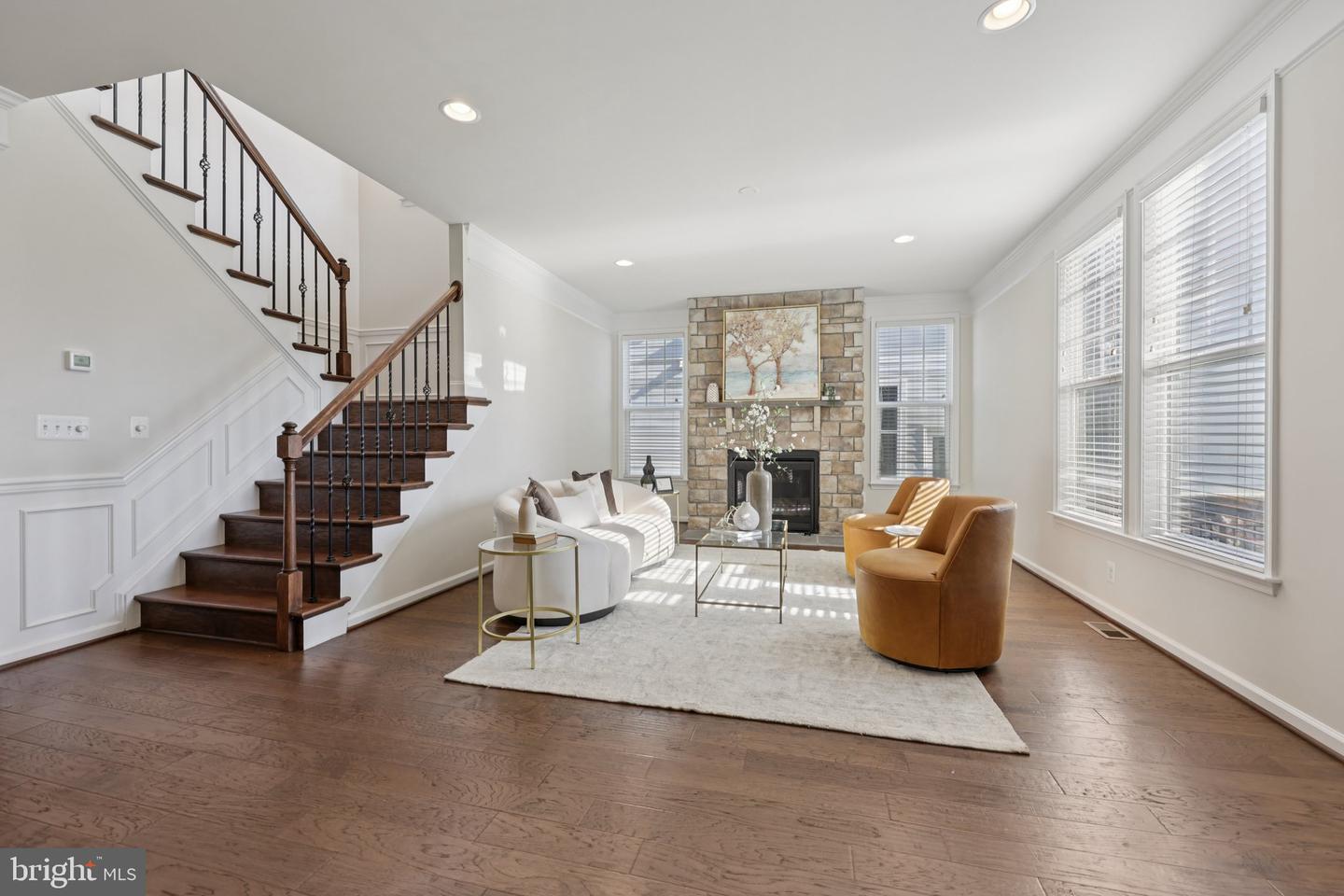 1023 THEMIS ST SE, LEESBURG, Virginia 20175, 5 Bedrooms Bedrooms, ,4 BathroomsBathrooms,Residential,For sale,1023 THEMIS ST SE,VALO2109162 MLS # VALO2109162