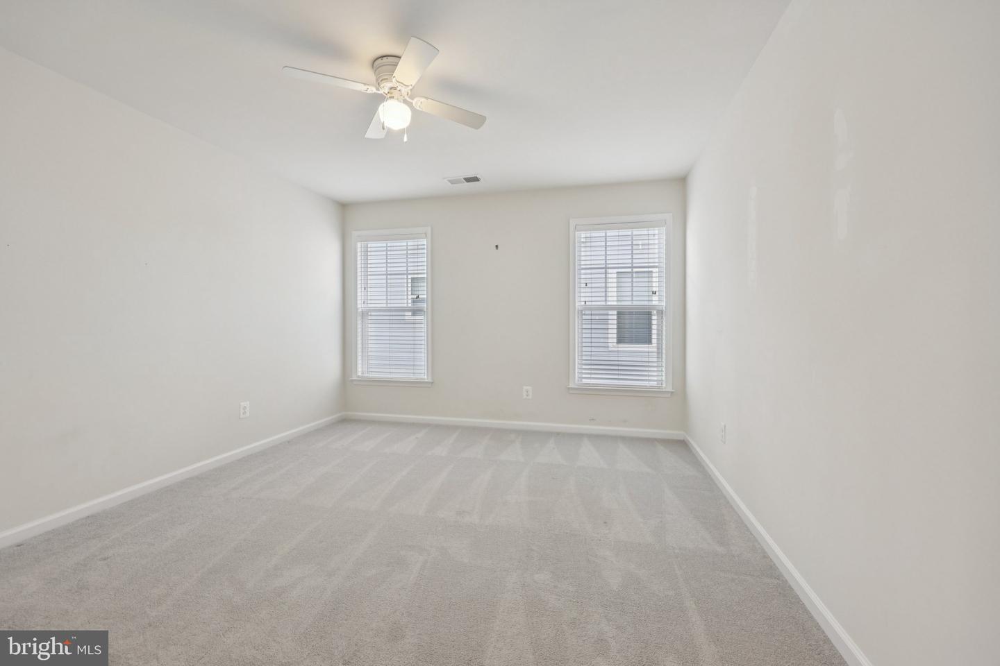 1023 THEMIS ST SE, LEESBURG, Virginia 20175, 5 Bedrooms Bedrooms, ,4 BathroomsBathrooms,Residential,For sale,1023 THEMIS ST SE,VALO2109162 MLS # VALO2109162