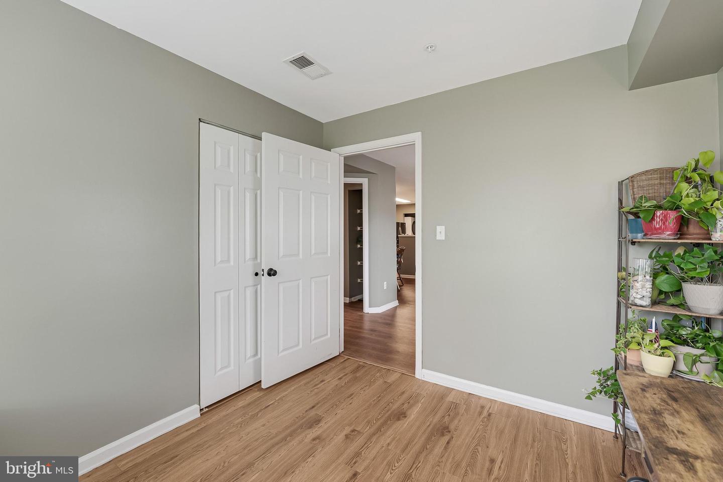 8091 LACY DR #101, MANASSAS, Virginia 20109, 3 Bedrooms Bedrooms, ,2 BathroomsBathrooms,Residential,For sale,8091 LACY DR #101,VAPW2106274 MLS # VAPW2106274