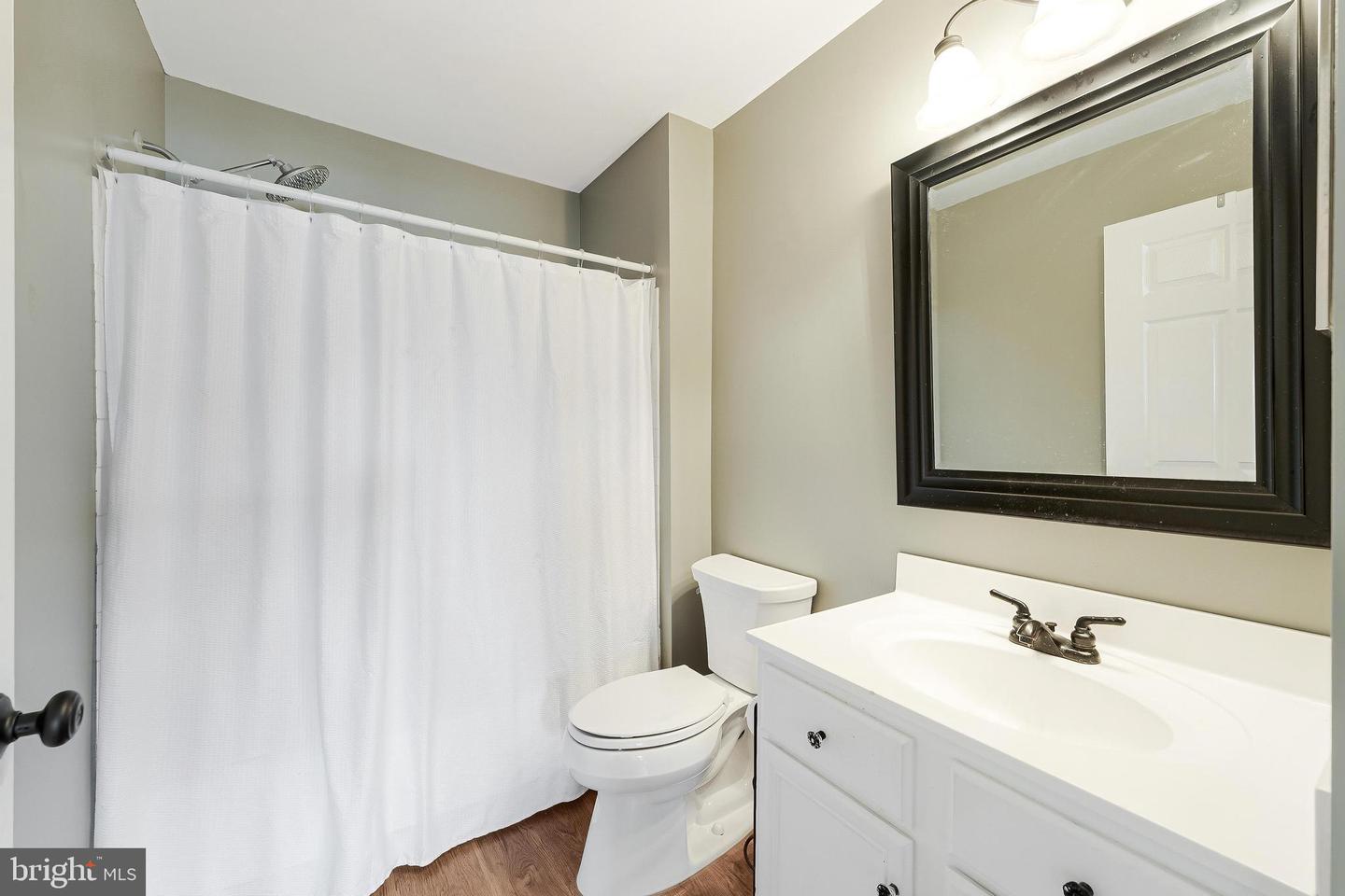 8091 LACY DR #101, MANASSAS, Virginia 20109, 3 Bedrooms Bedrooms, ,2 BathroomsBathrooms,Residential,For sale,8091 LACY DR #101,VAPW2106274 MLS # VAPW2106274