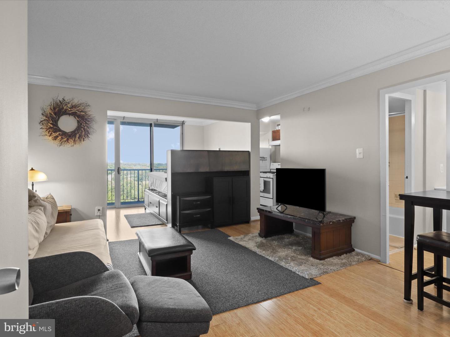 2500 N VAN DORN ST #813, ALEXANDRIA, Virginia 22302, ,1 BathroomBathrooms,Residential,For sale,2500 N VAN DORN ST #813,VAAX2050974 MLS # VAAX2050974