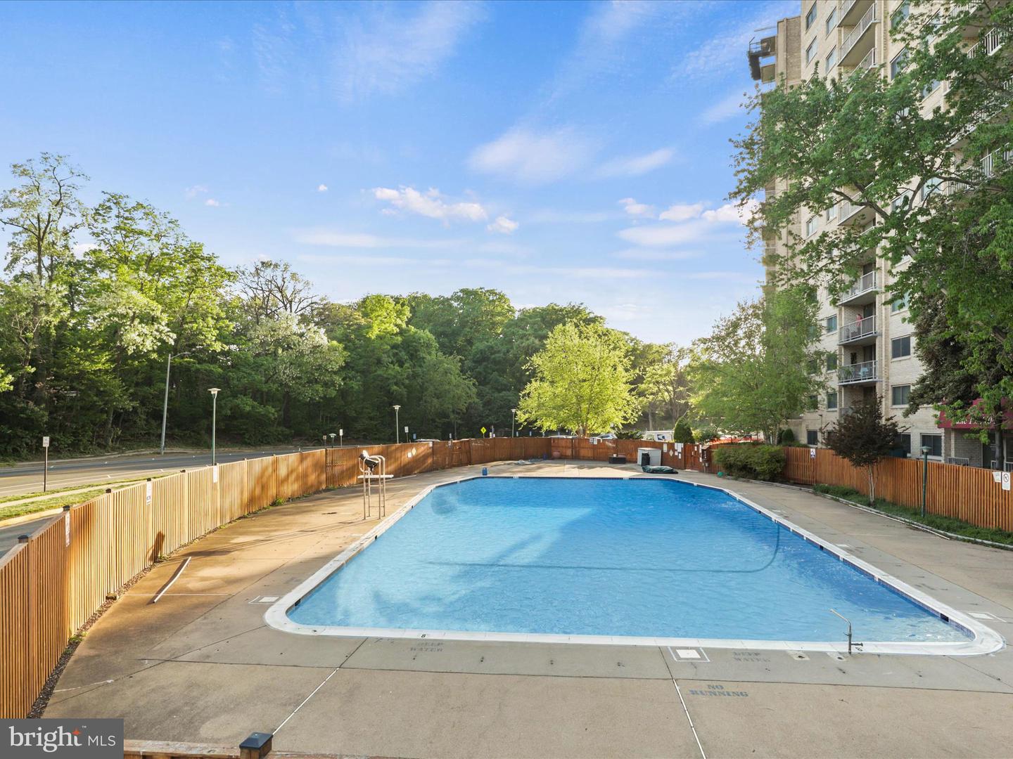 2500 N VAN DORN ST #813, ALEXANDRIA, Virginia 22302, ,1 BathroomBathrooms,Residential,For sale,2500 N VAN DORN ST #813,VAAX2050974 MLS # VAAX2050974