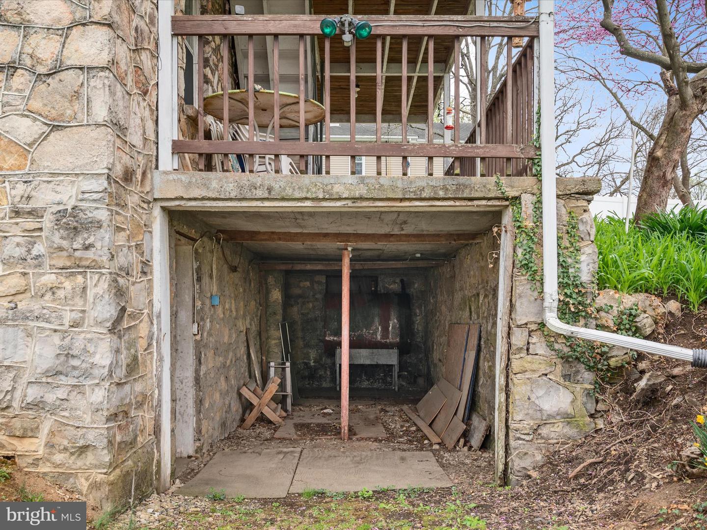 1714 N ROYAL AVE, FRONT ROYAL, Virginia 22630, 4 Bedrooms Bedrooms, ,2 BathroomsBathrooms,Residential,For sale,1714 N ROYAL AVE,VAWR2012584 MLS # VAWR2012584