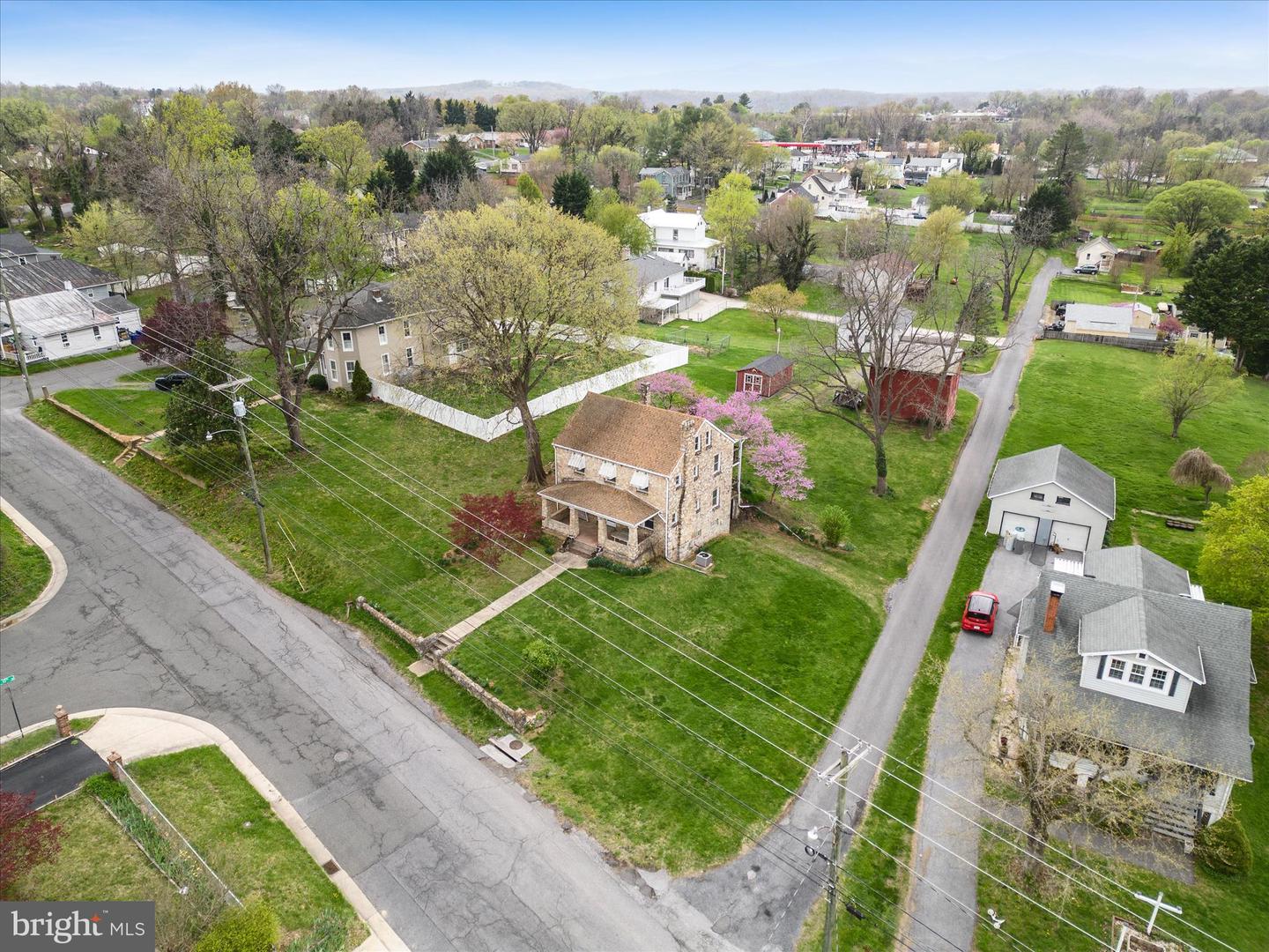 1714 N ROYAL AVE, FRONT ROYAL, Virginia 22630, 4 Bedrooms Bedrooms, ,2 BathroomsBathrooms,Residential,For sale,1714 N ROYAL AVE,VAWR2012584 MLS # VAWR2012584