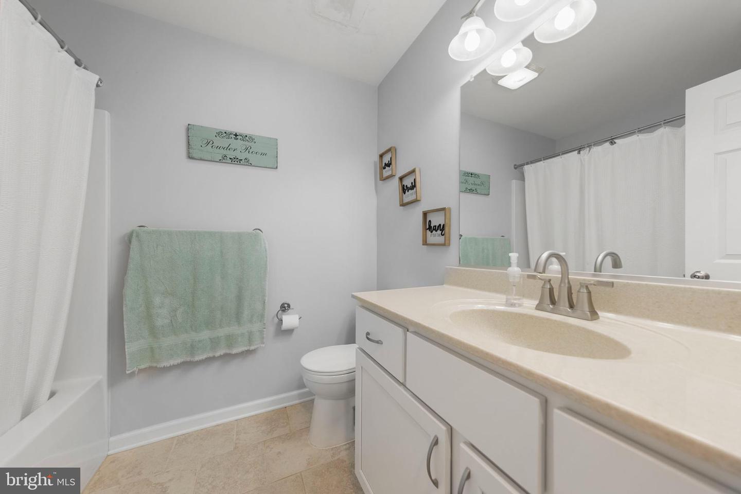 243 POPLAR RD, FRONT ROYAL, Virginia 22630, 3 Bedrooms Bedrooms, ,3 BathroomsBathrooms,Residential,For sale,243 POPLAR RD,VAWR2012586 MLS # VAWR2012586