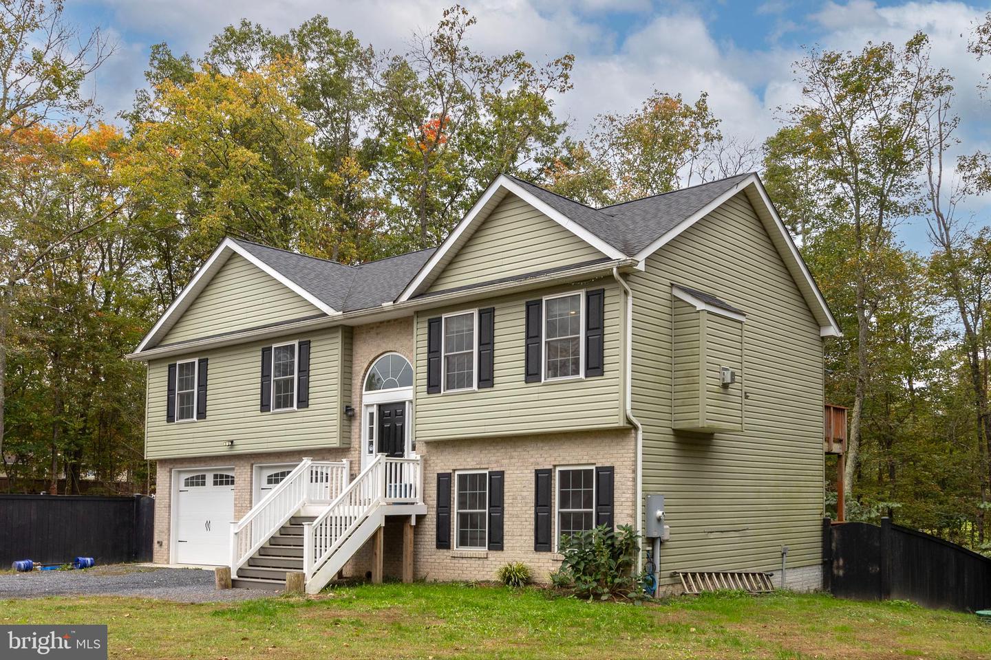 243 POPLAR RD, FRONT ROYAL, Virginia 22630, 3 Bedrooms Bedrooms, ,3 BathroomsBathrooms,Residential,For sale,243 POPLAR RD,VAWR2012586 MLS # VAWR2012586
