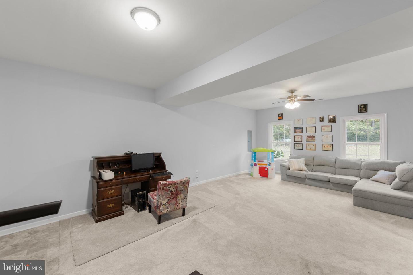 243 POPLAR RD, FRONT ROYAL, Virginia 22630, 3 Bedrooms Bedrooms, ,3 BathroomsBathrooms,Residential,For sale,243 POPLAR RD,VAWR2012586 MLS # VAWR2012586