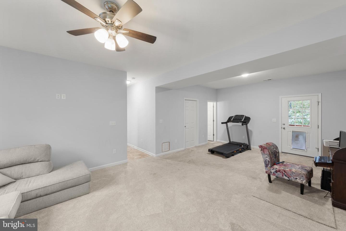 243 POPLAR RD, FRONT ROYAL, Virginia 22630, 3 Bedrooms Bedrooms, ,3 BathroomsBathrooms,Residential,For sale,243 POPLAR RD,VAWR2012586 MLS # VAWR2012586