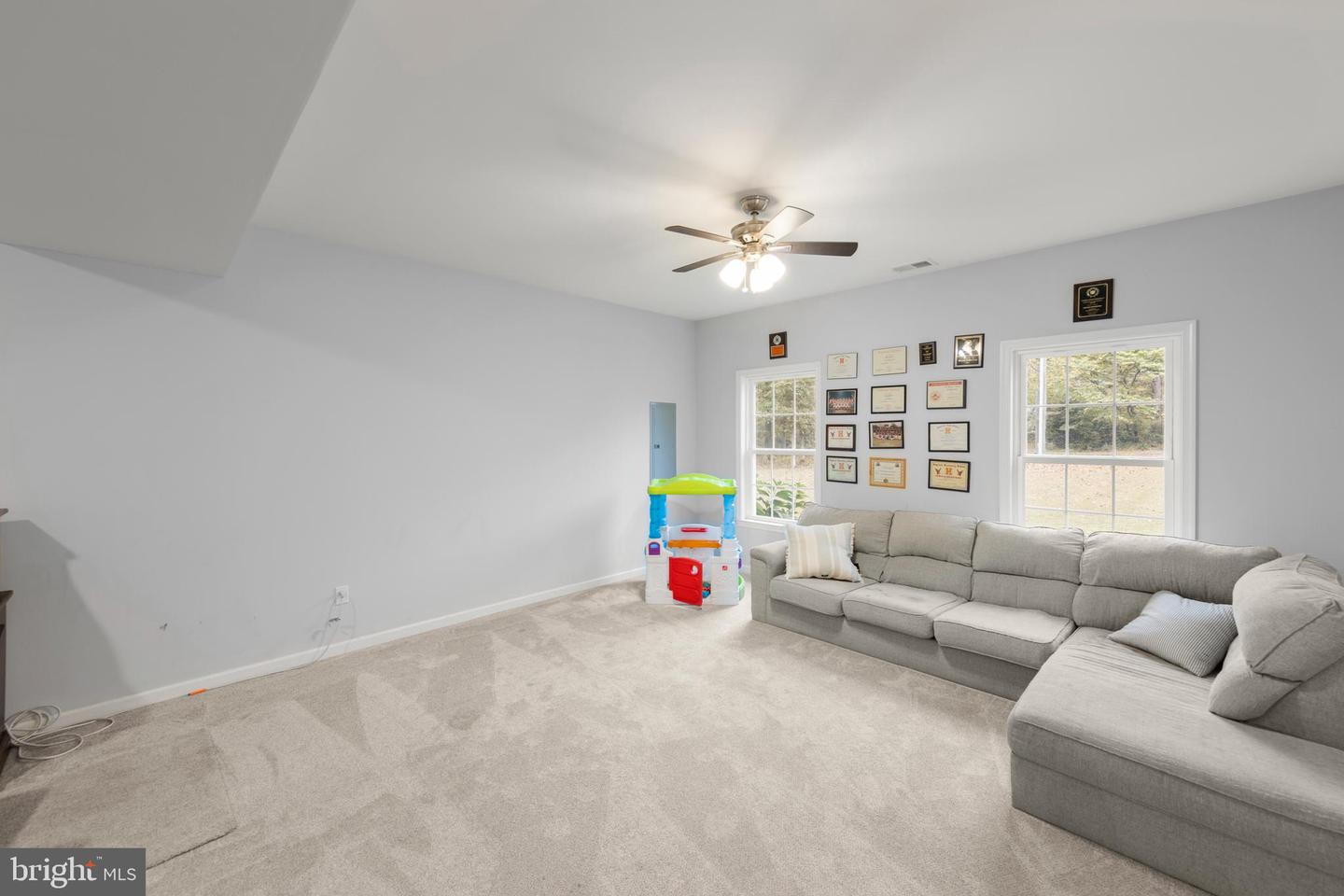 243 POPLAR RD, FRONT ROYAL, Virginia 22630, 3 Bedrooms Bedrooms, ,3 BathroomsBathrooms,Residential,For sale,243 POPLAR RD,VAWR2012586 MLS # VAWR2012586