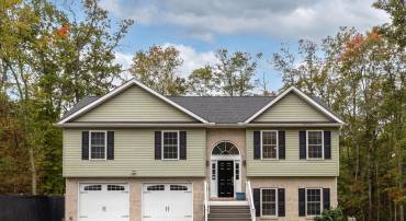 243 POPLAR RD, FRONT ROYAL, Virginia 22630, 3 Bedrooms Bedrooms, ,3 BathroomsBathrooms,Residential,For sale,243 POPLAR RD,VAWR2012586 MLS # VAWR2012586