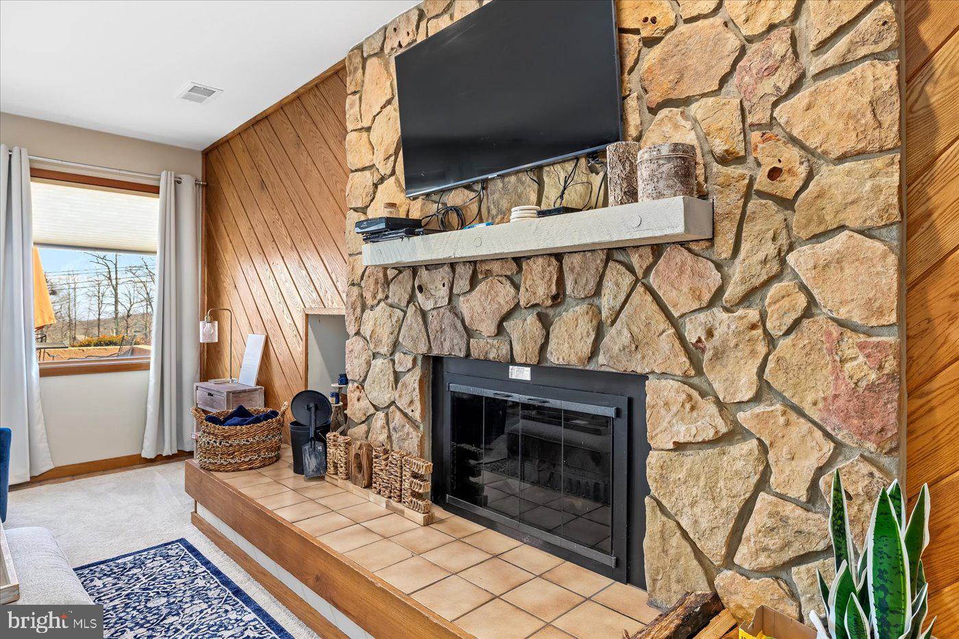 905 DIAMOND HILL, WINTERGREEN, Virginia 22967, 1 Bedroom Bedrooms, ,1 BathroomBathrooms,Residential,For sale,905 DIAMOND HILL,VANL2000598 MLS # VANL2000598