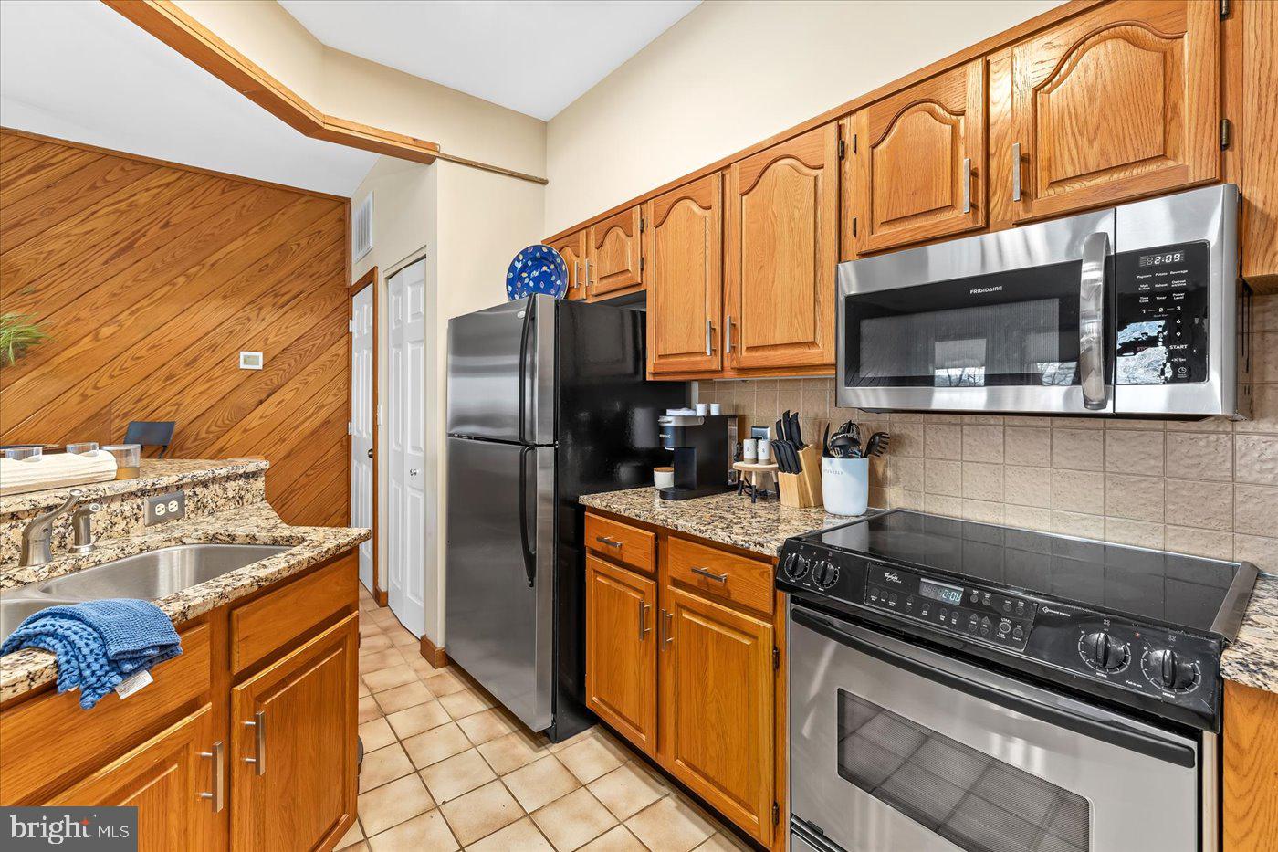 905 DIAMOND HILL, WINTERGREEN, Virginia 22967, 1 Bedroom Bedrooms, ,1 BathroomBathrooms,Residential,For sale,905 DIAMOND HILL,VANL2000598 MLS # VANL2000598