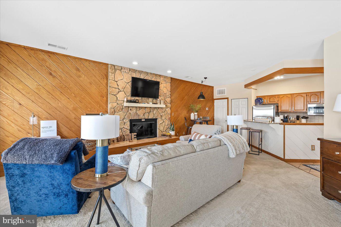 905 DIAMOND HILL, WINTERGREEN, Virginia 22967, 1 Bedroom Bedrooms, ,1 BathroomBathrooms,Residential,For sale,905 DIAMOND HILL,VANL2000598 MLS # VANL2000598